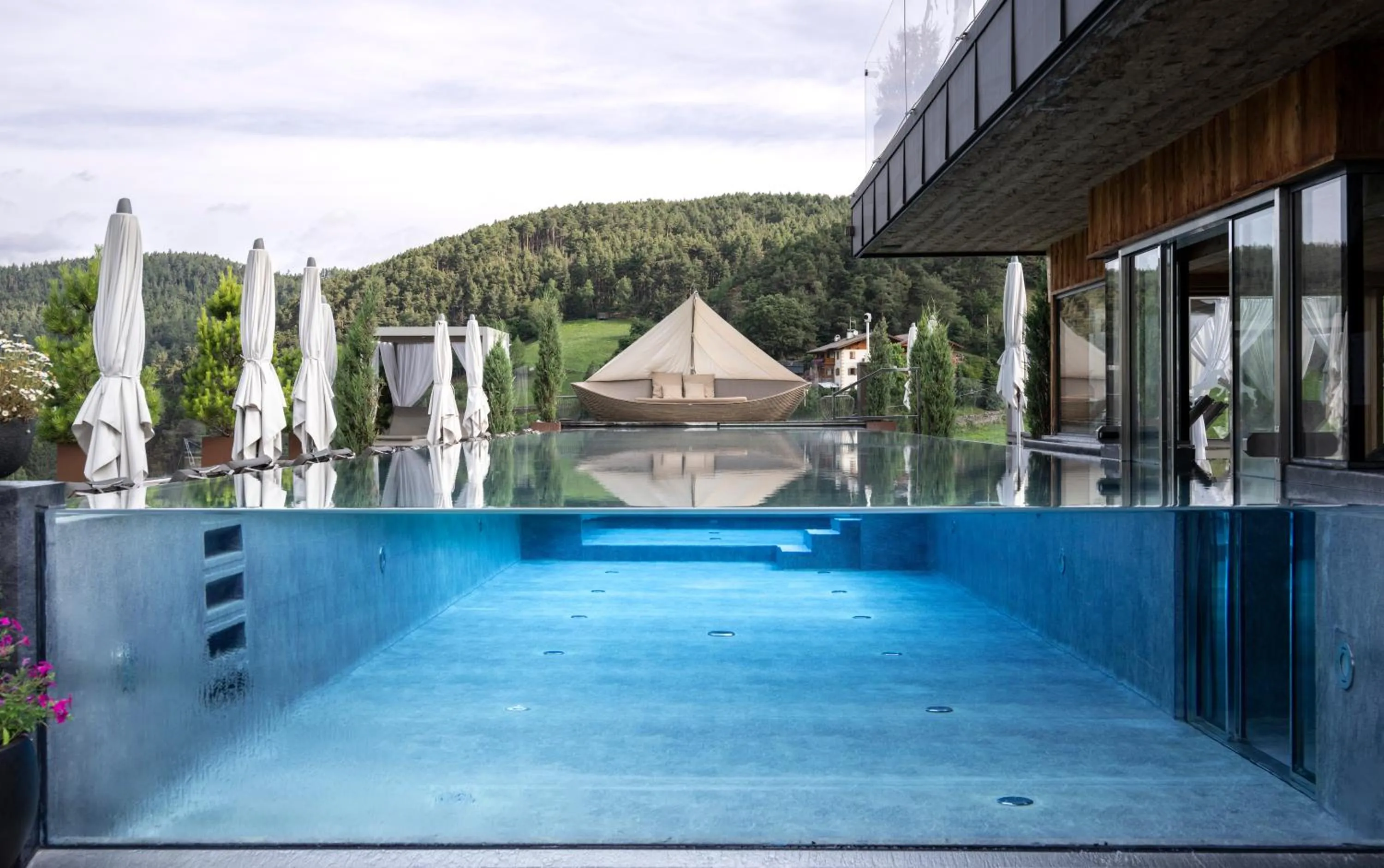 Pool view in ABINEA Dolomiti Romantic SPA