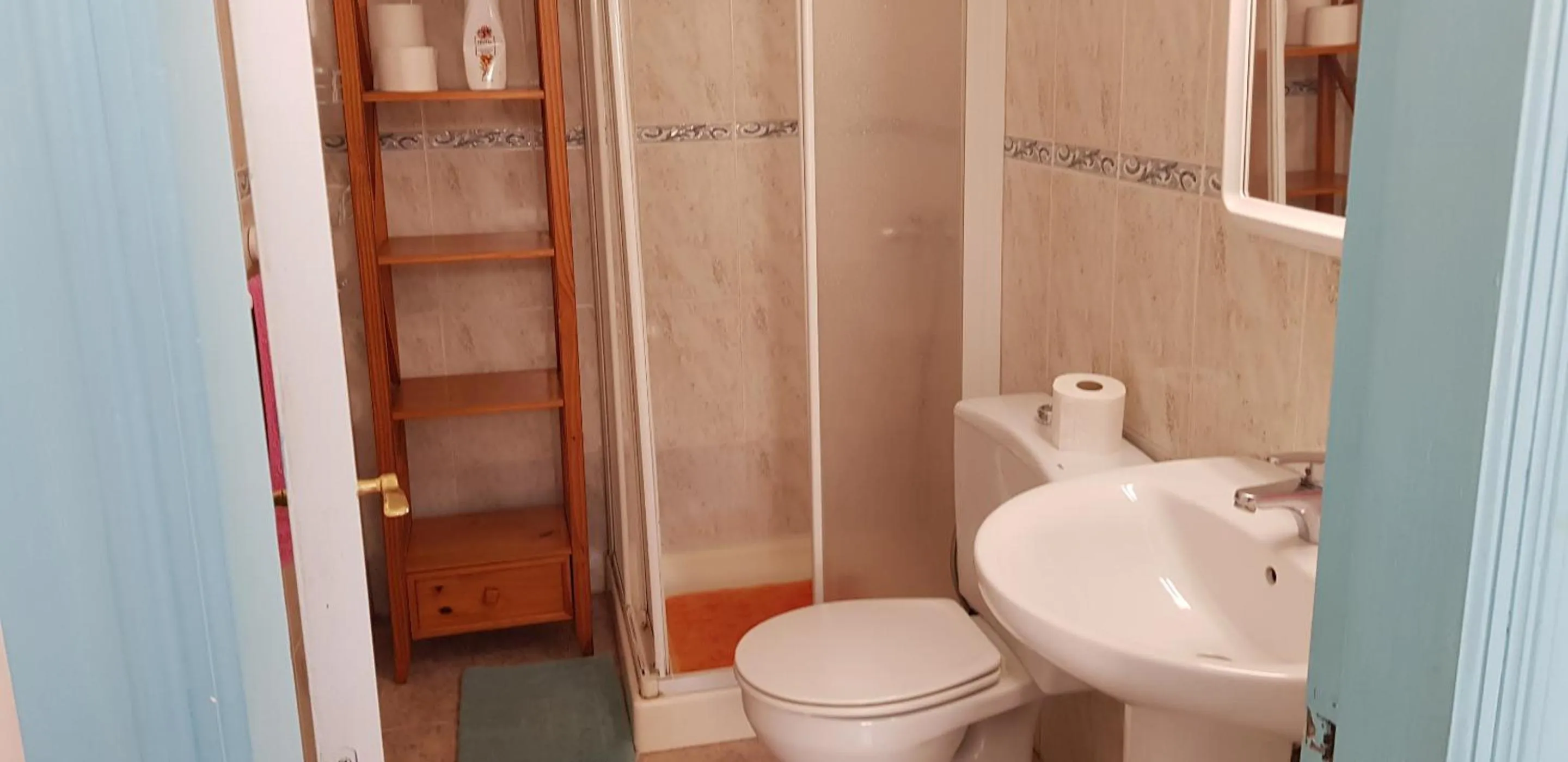 Bathroom in Viviendas XXIII