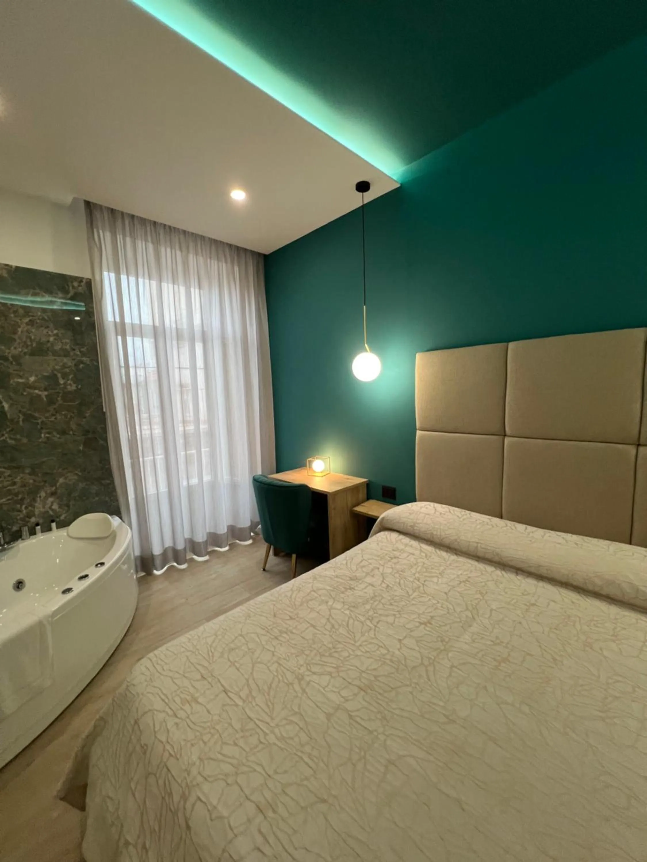 Bedroom, Bed in Relais Piazza Del Plebiscito B&B