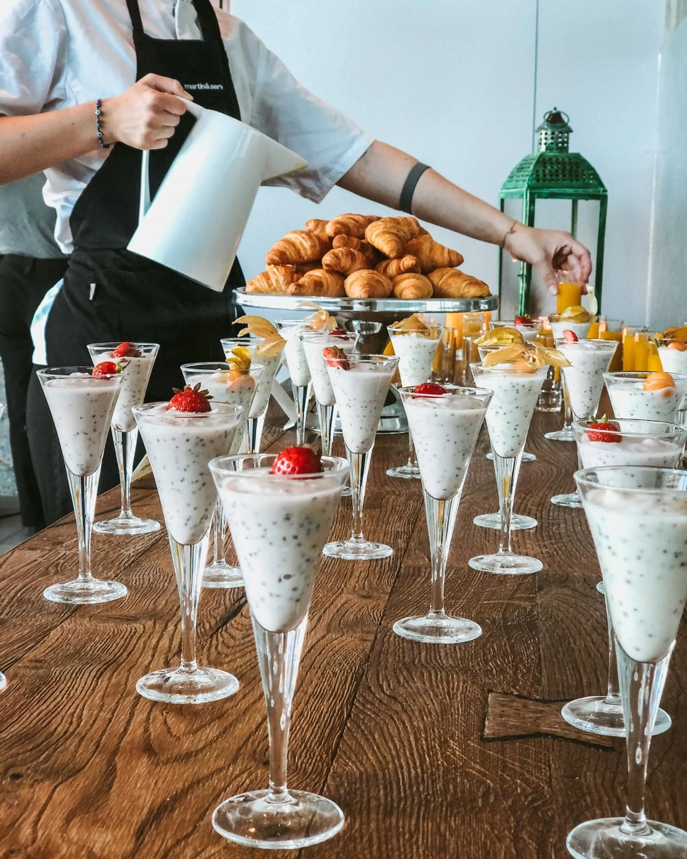 Restaurant/places to eat in NOVI Resort