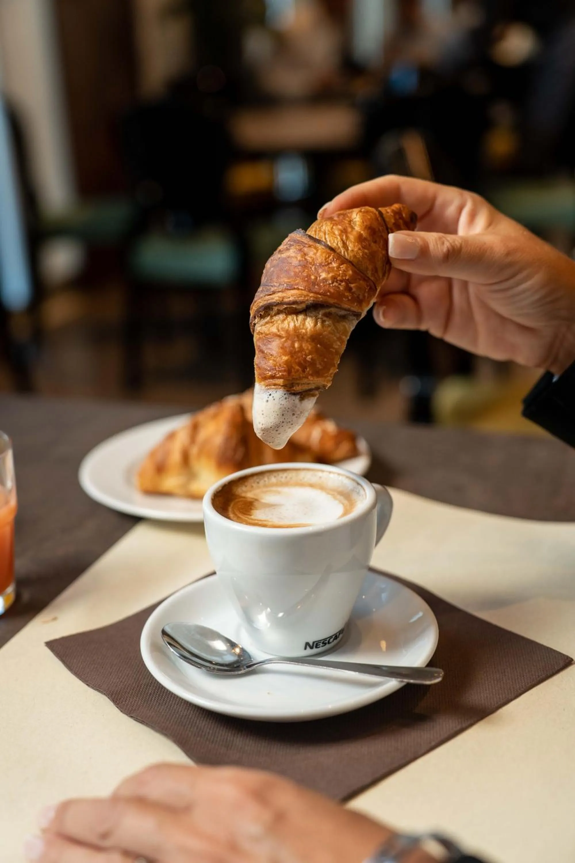 Restaurant/places to eat in Hotel Cosmopolitan Bologna