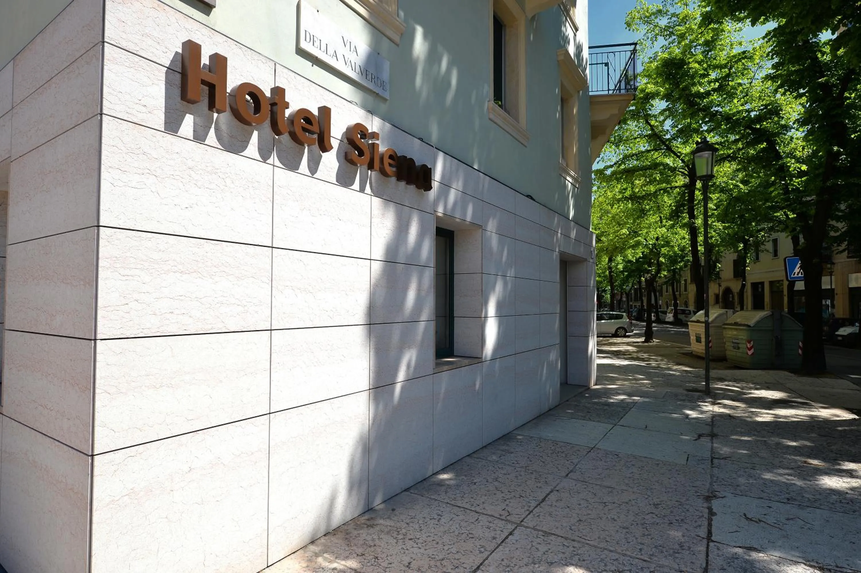 Facade/entrance in Hotel Siena