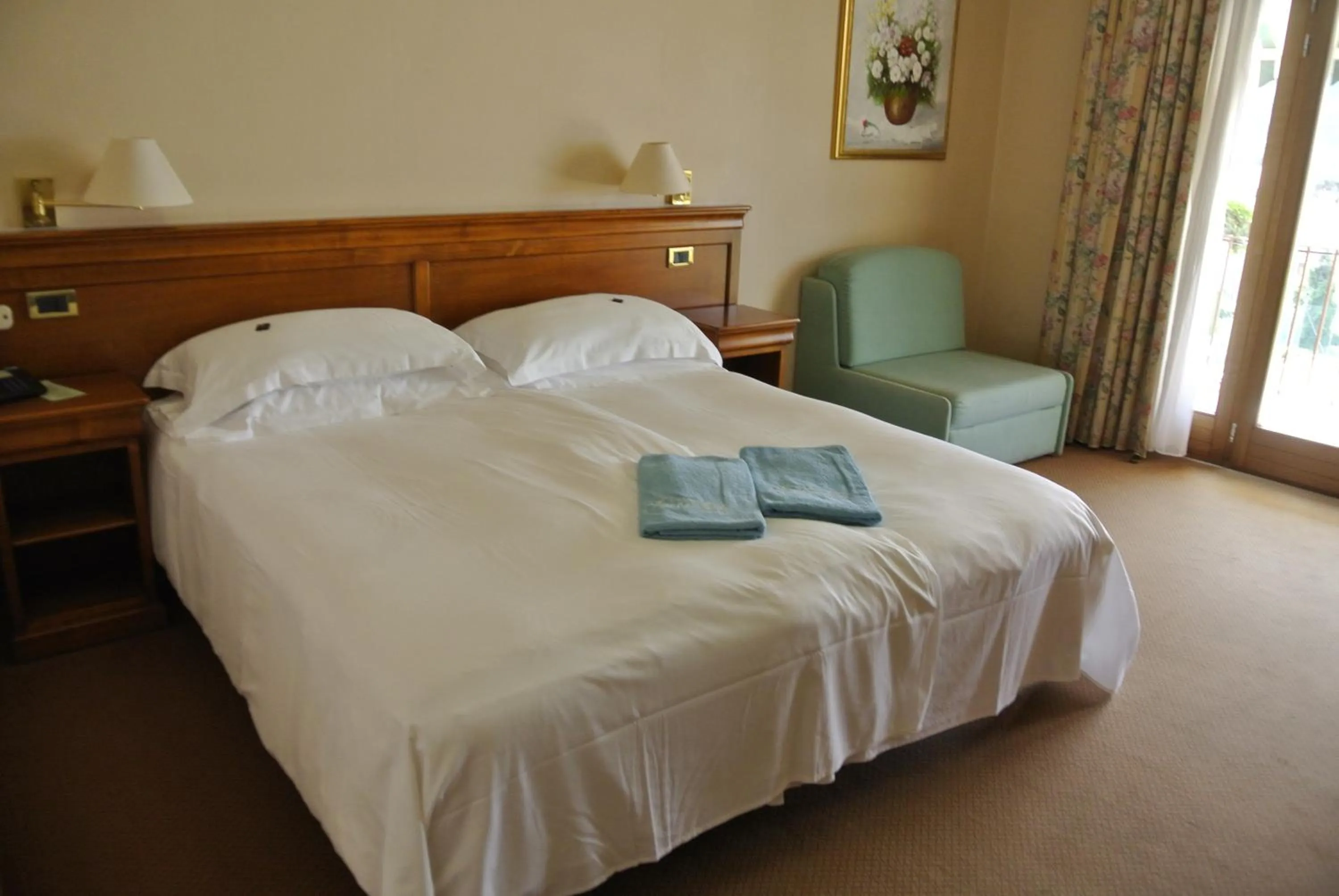 Photo of the whole room, Bed in Hotel Garden