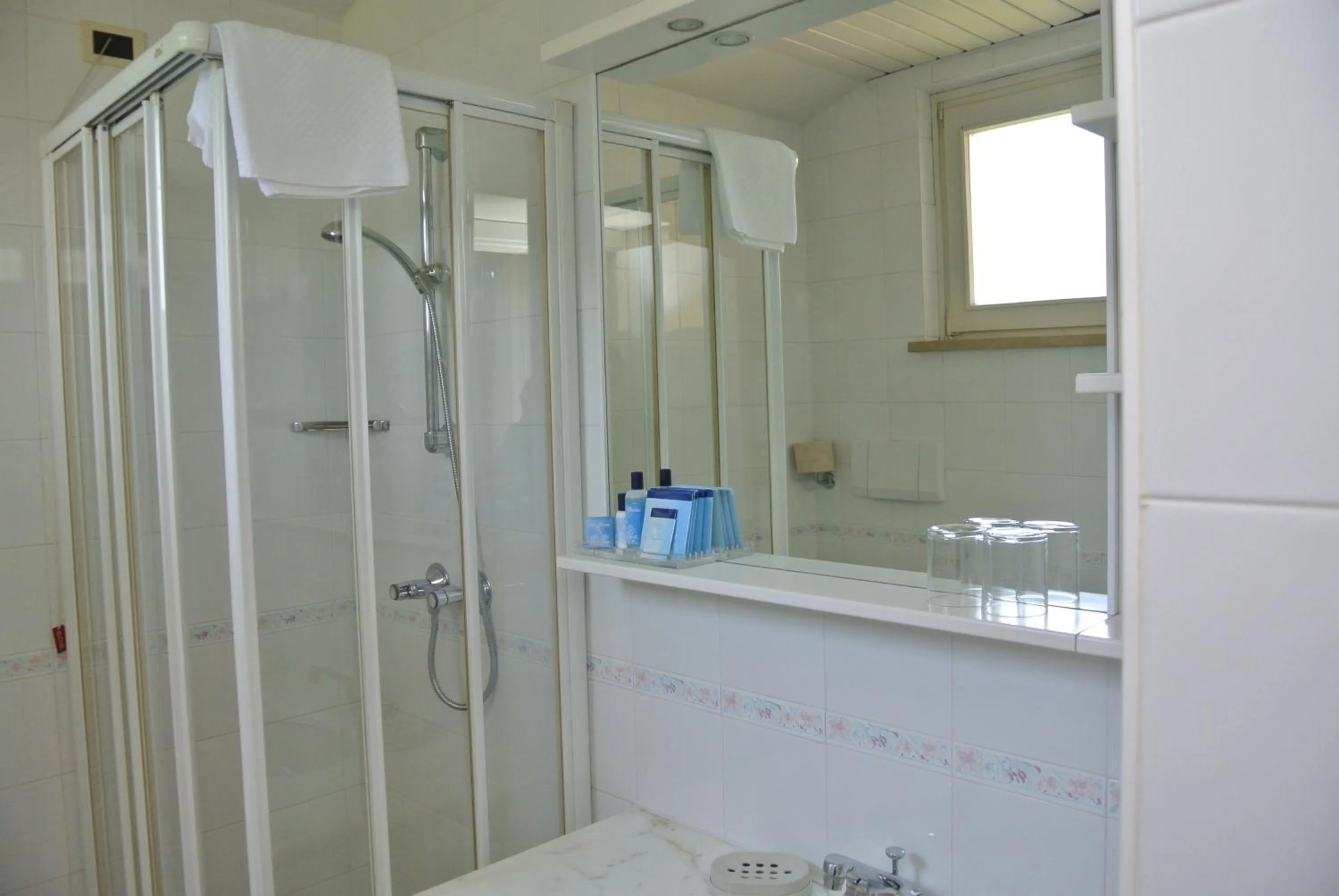 Bathroom in Hotel Garden