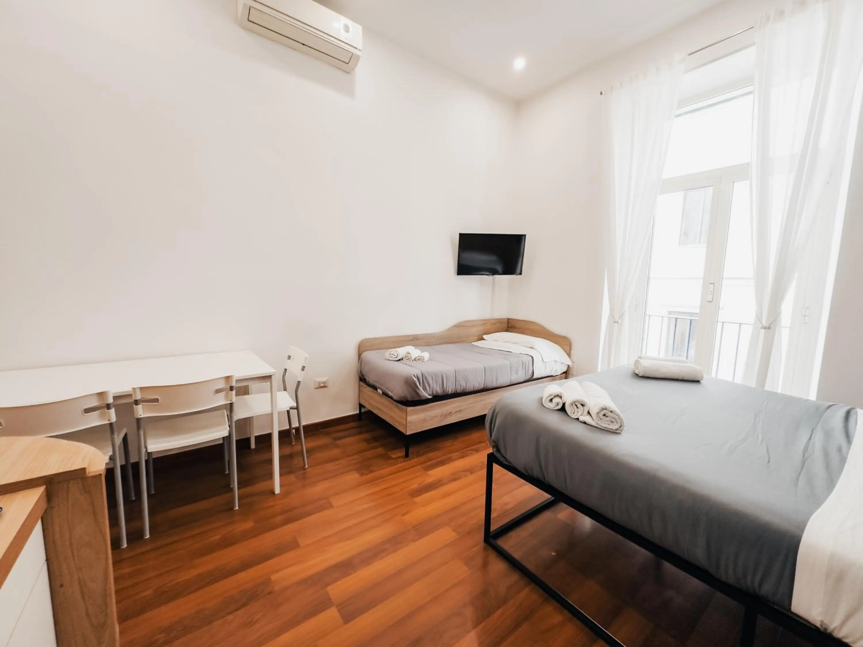 Bed in Ale & Tizy House