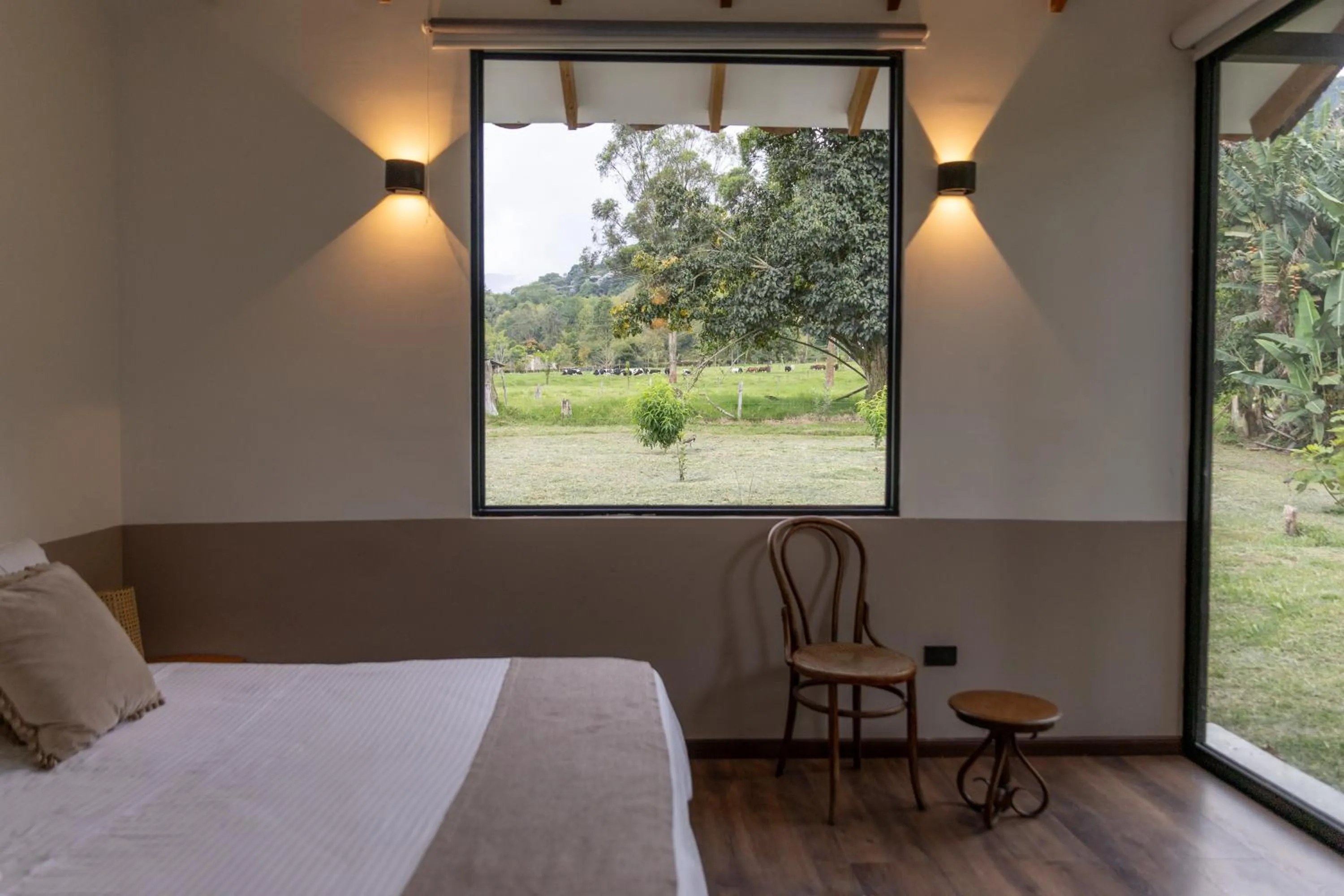 View (from property/room), Bed in La Cabaña Ecohotel - Valle del Cocora