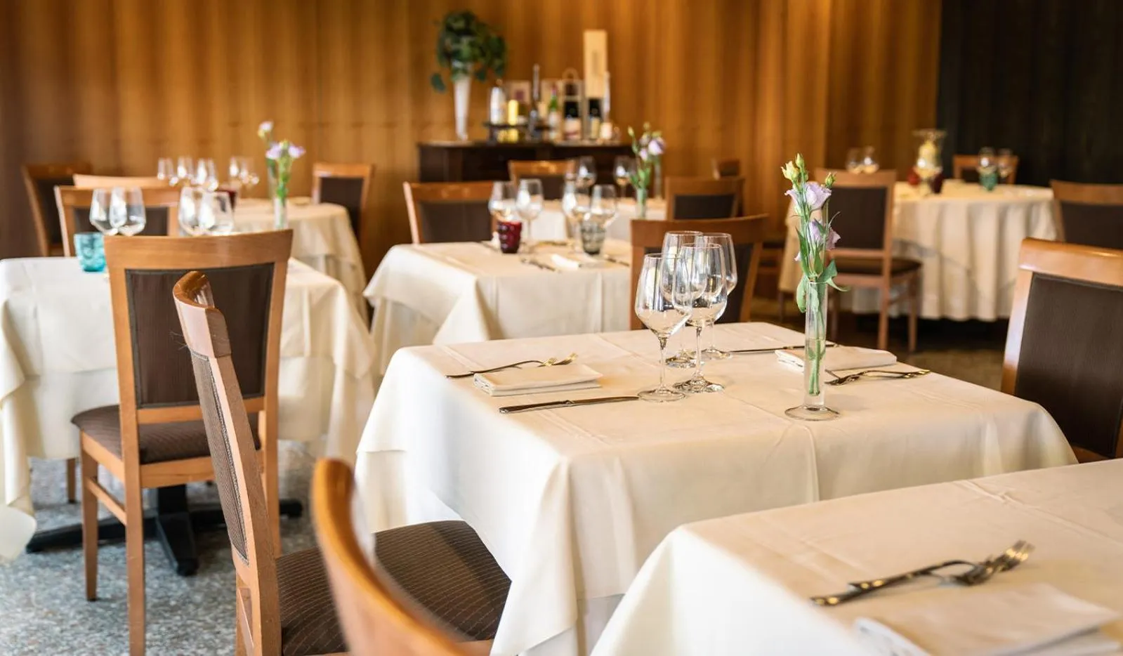 Restaurant/places to eat in Hotel Pergola