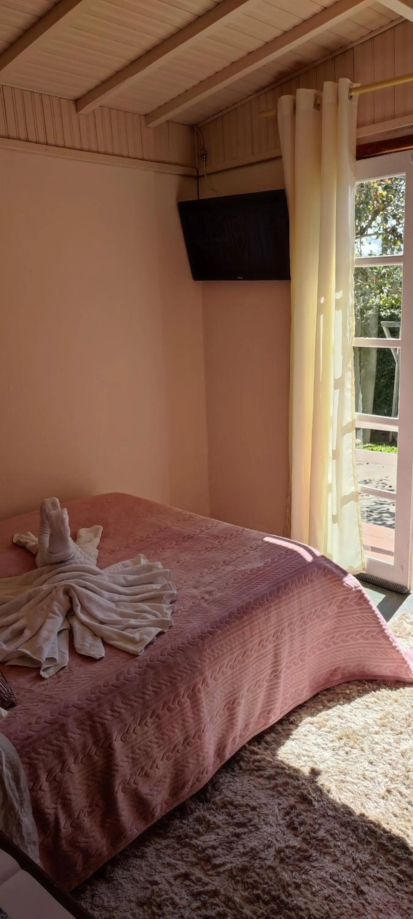 Casa anexa no Alto do Capivari