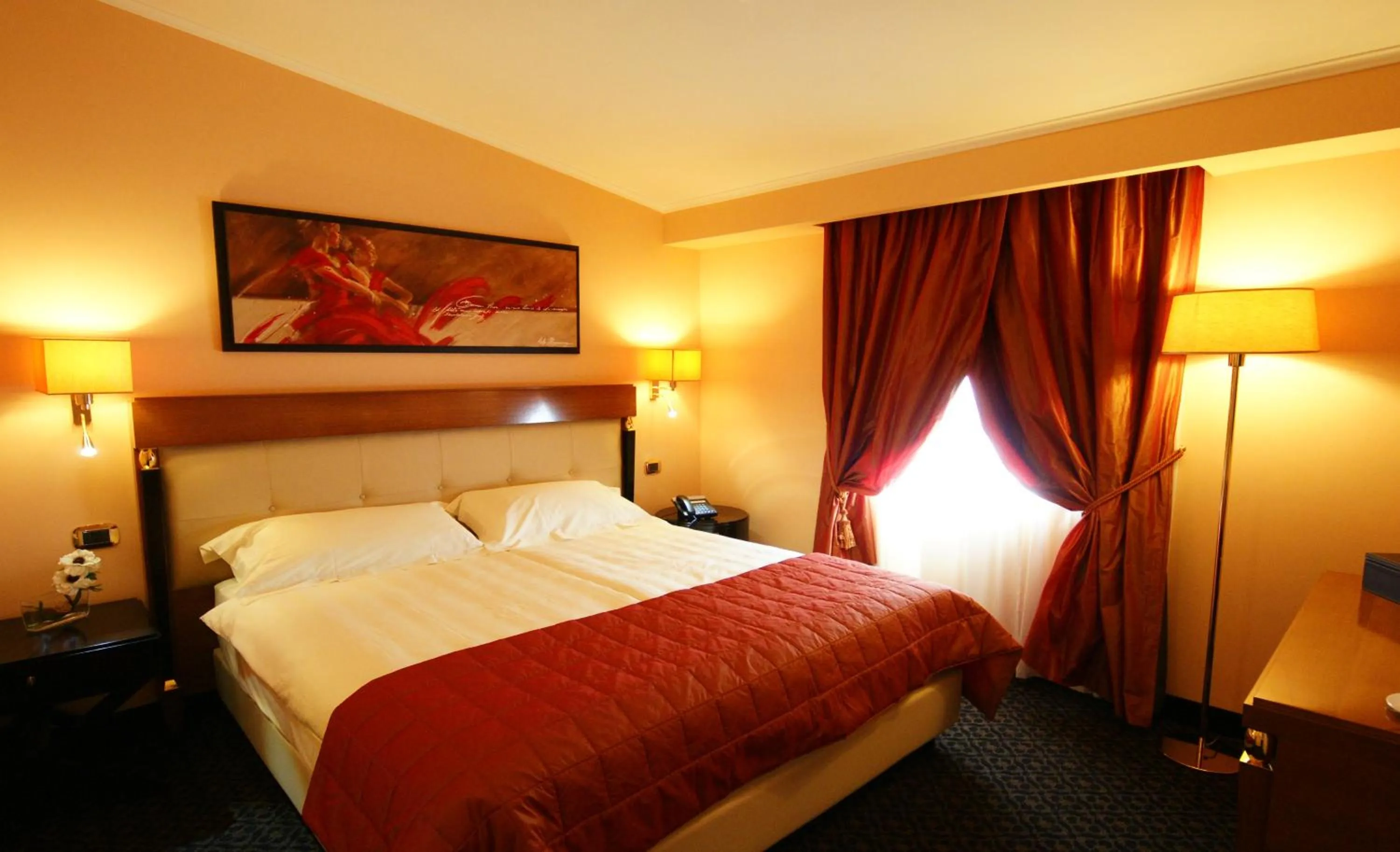Photo of the whole room, Bed in Bram Hotel