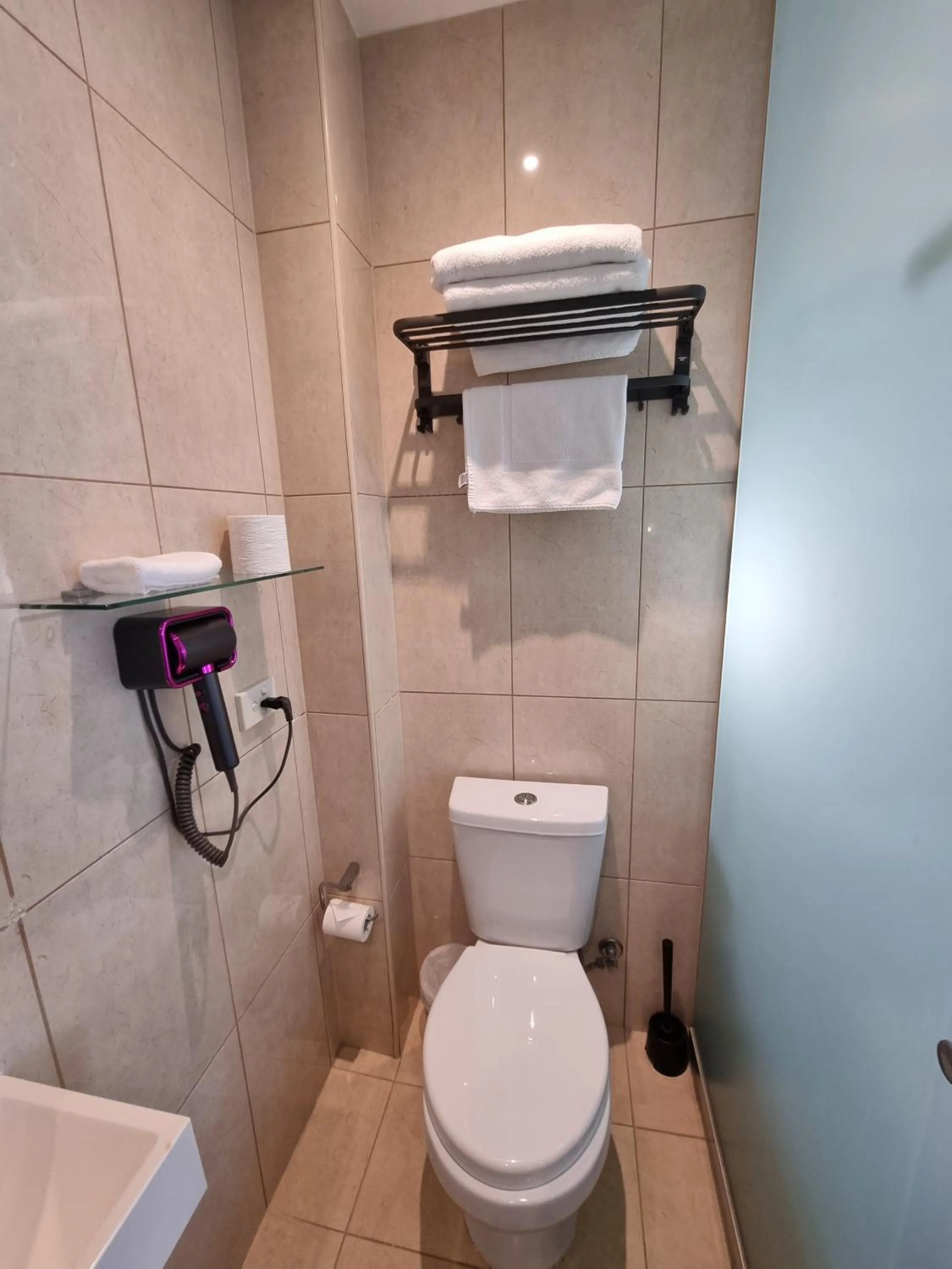 Bathroom in Melbourne ViVo