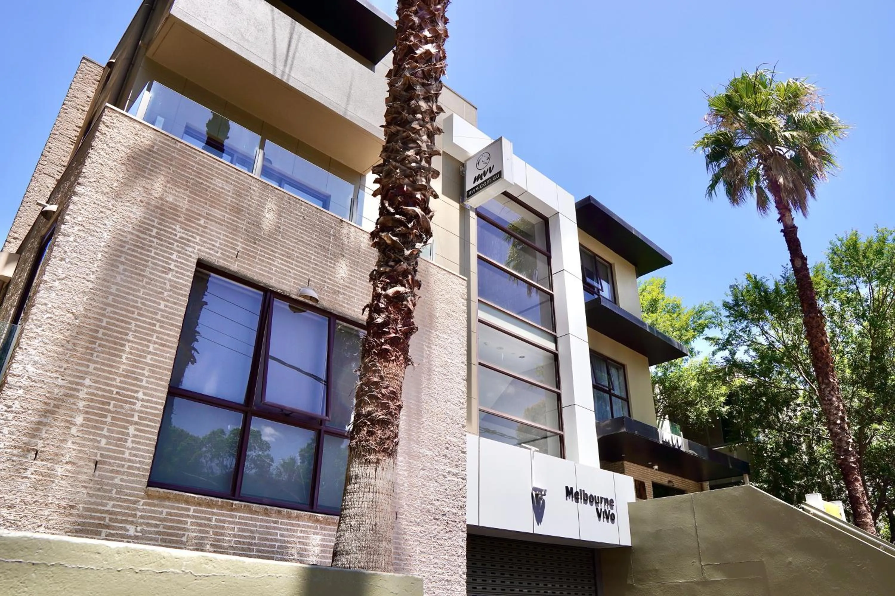 Street view in Melbourne ViVo