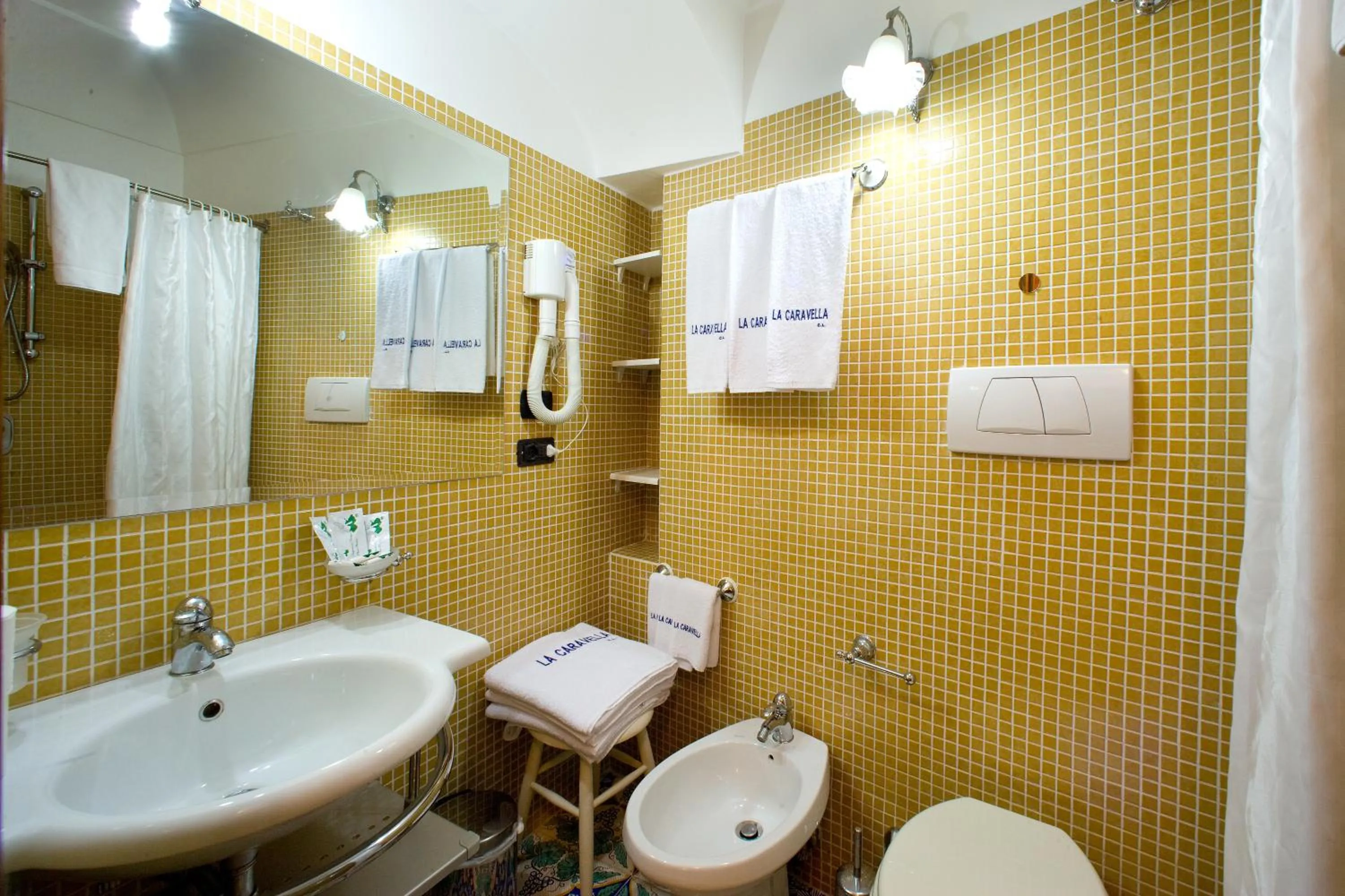 Bathroom in La Caravella di Positano - Relais, Beach & Residences
