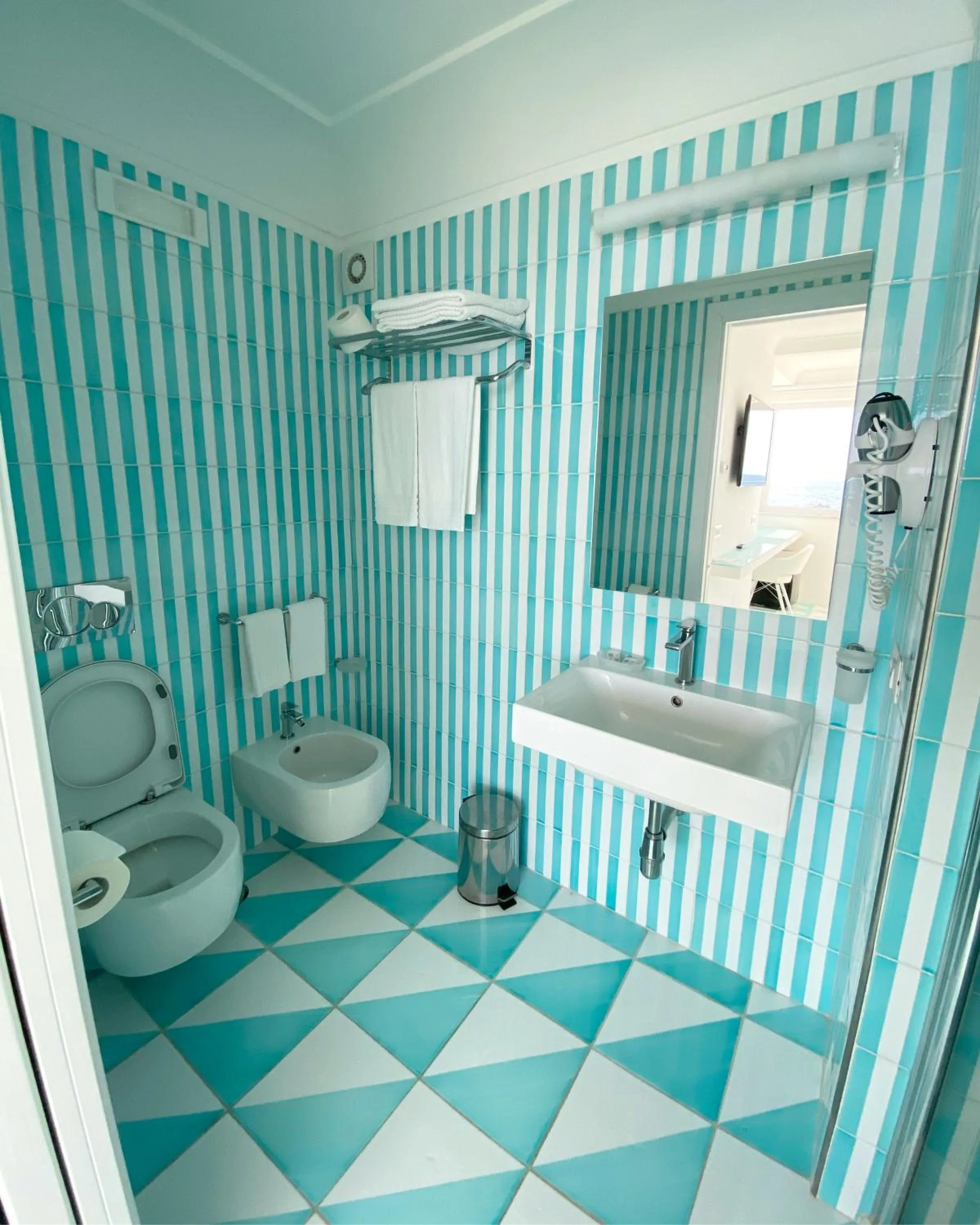 Bathroom in La Caravella di Positano - Relais, Beach & Residences