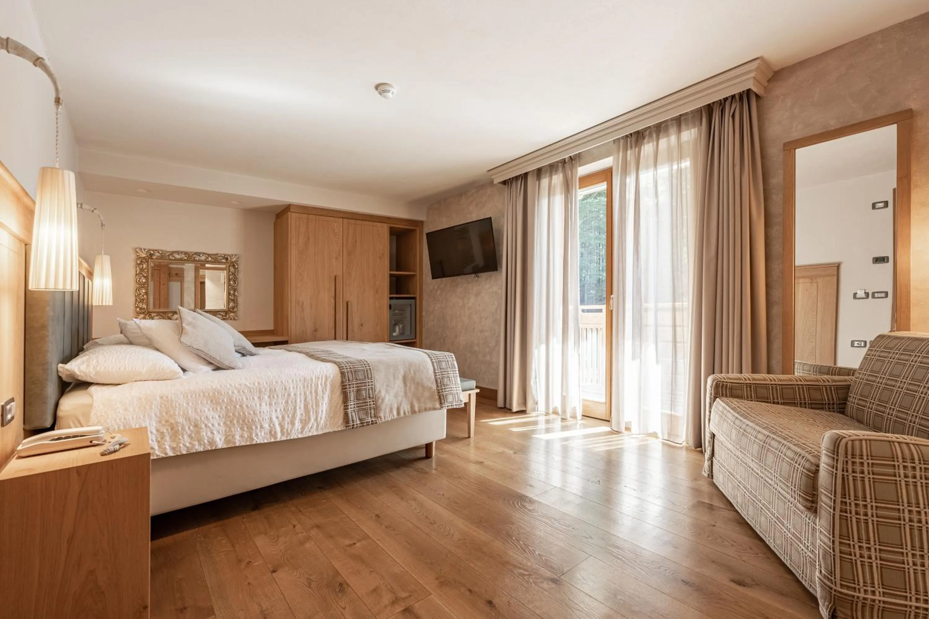 Bedroom, Bed in Cerana Relax Hotel