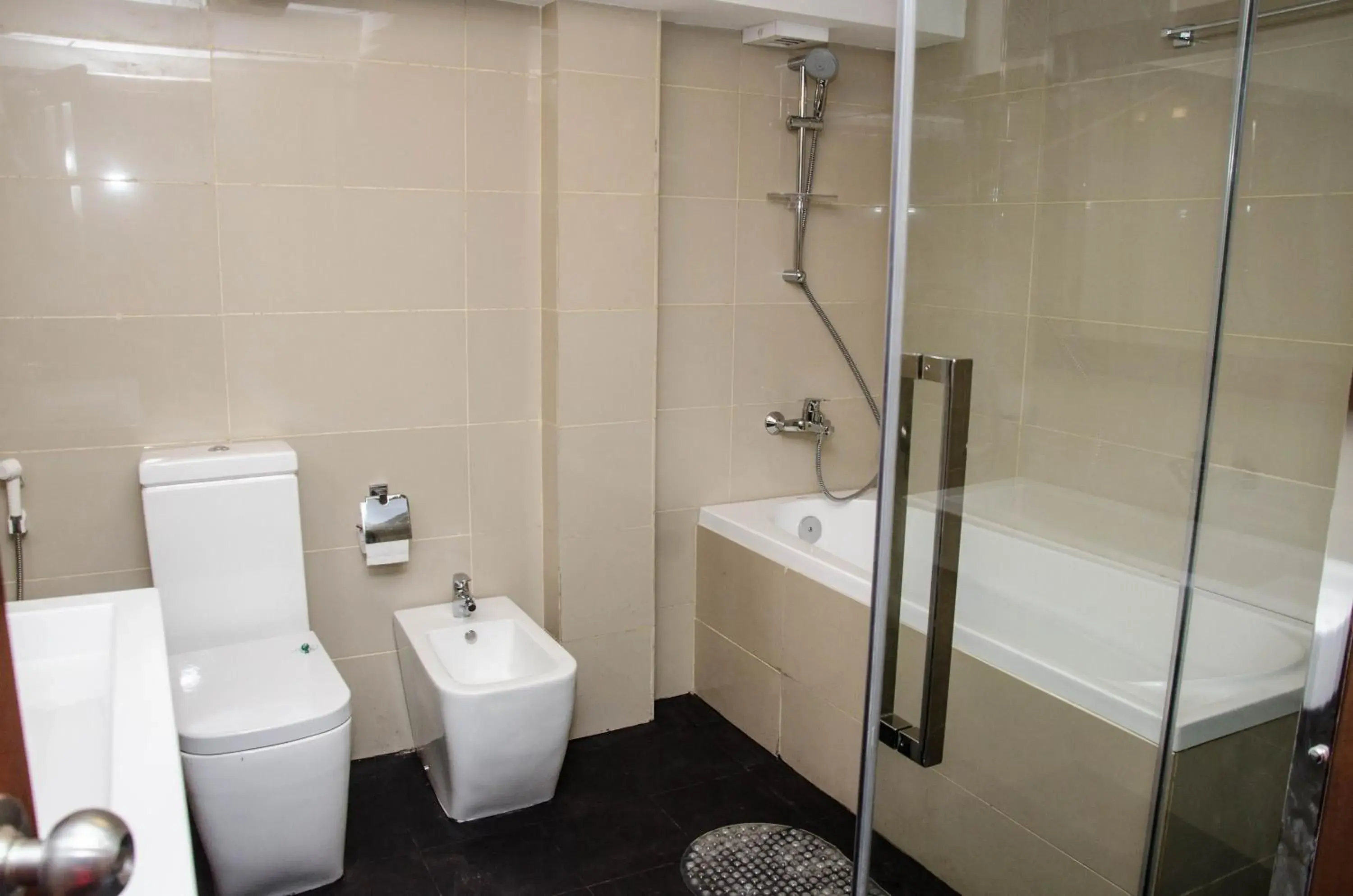 Family Room in Bungalow 1926 Family Room in Bungalow 1926