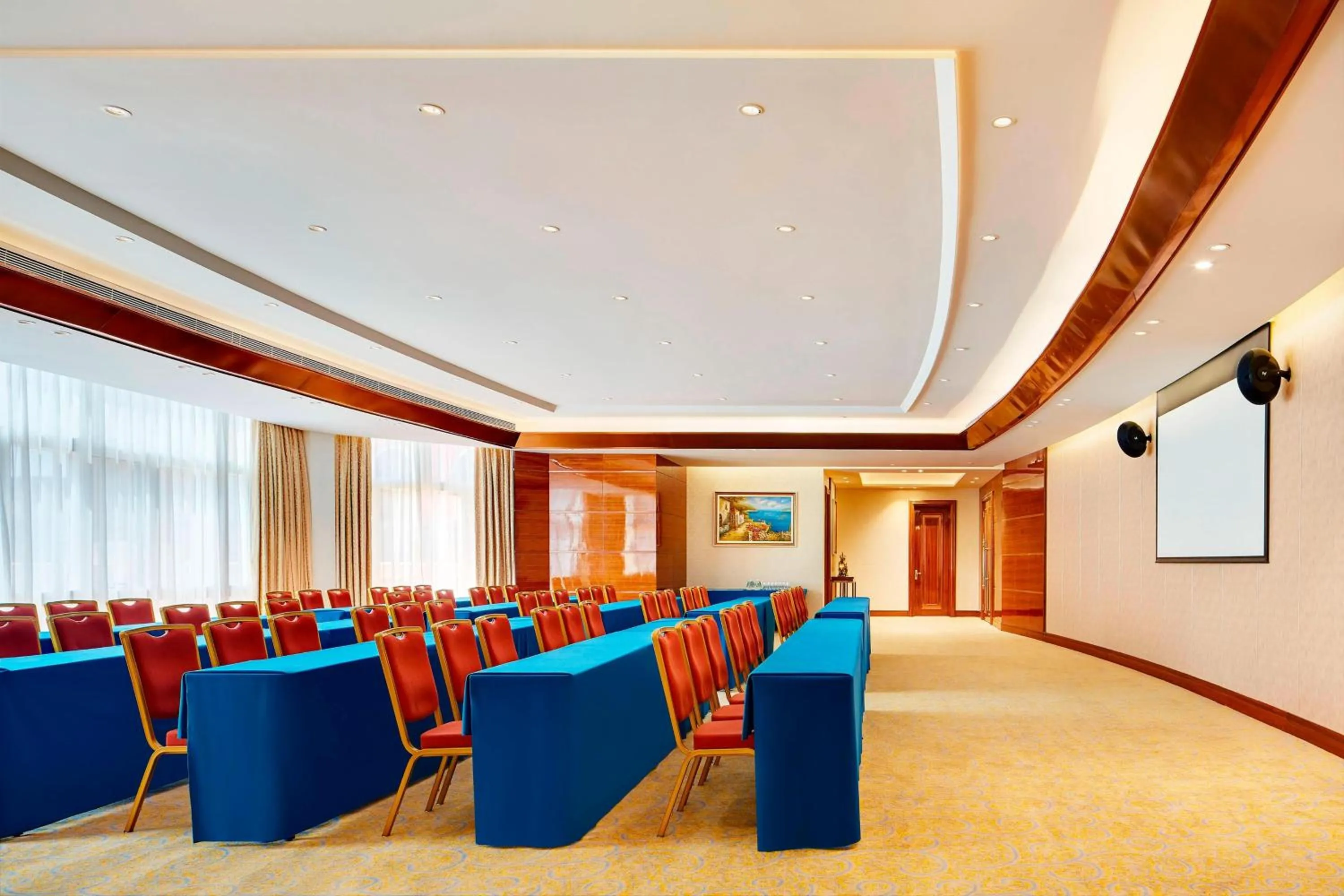 Meeting/conference room in Four Points by Sheraton Heyuan Resort
