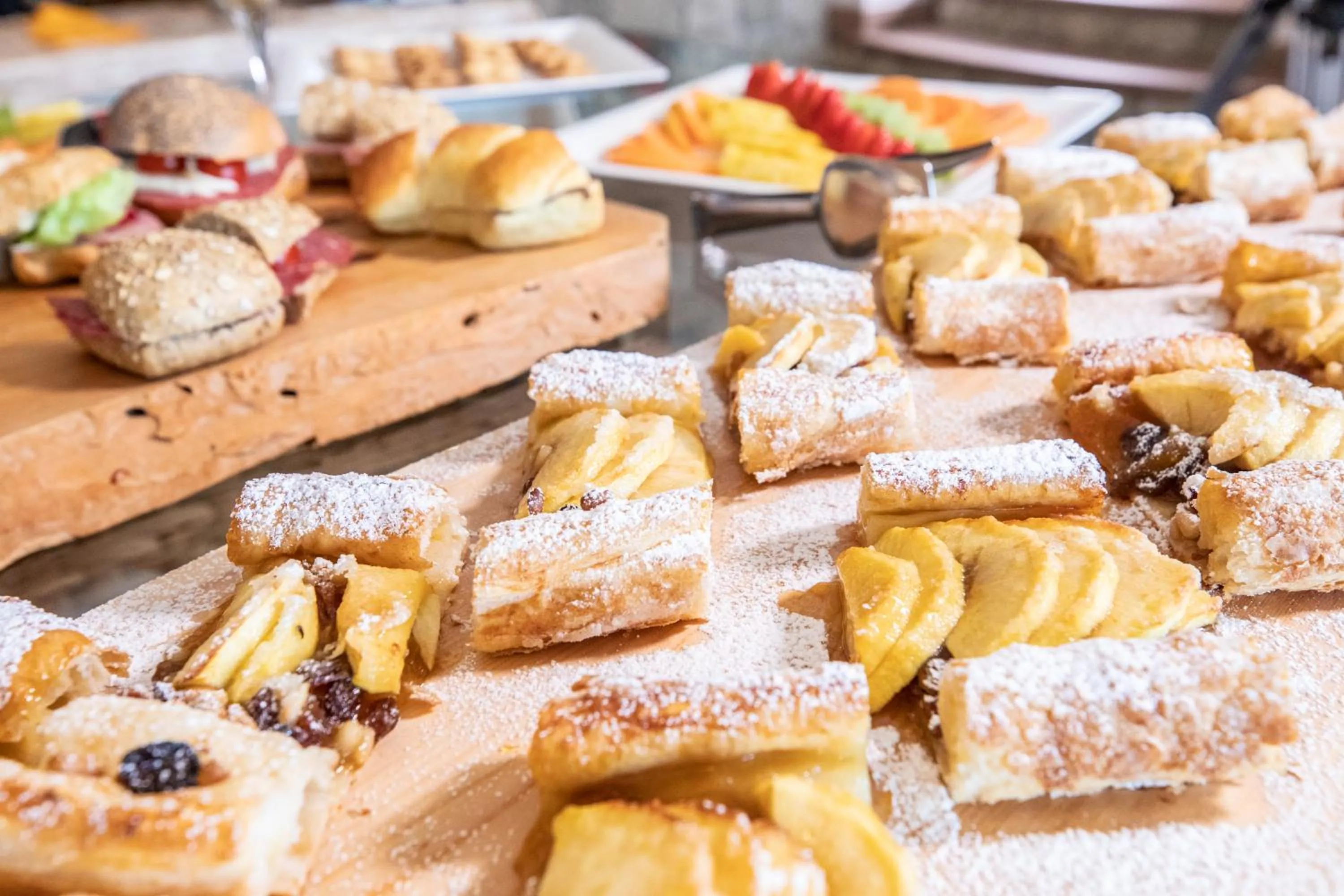 Breakfast in MyTime Hotels la Grotta