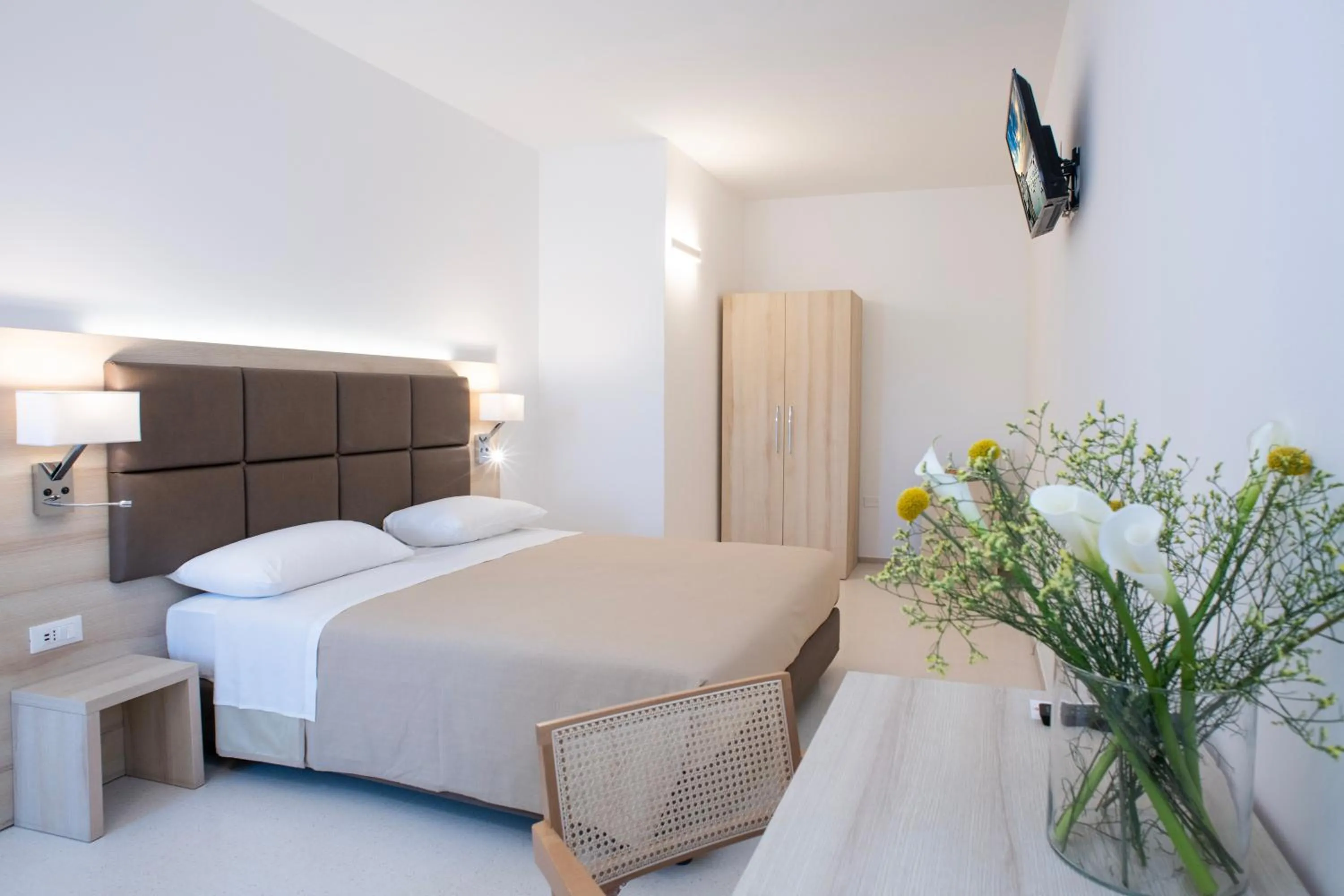 Bed in Hotel Albània