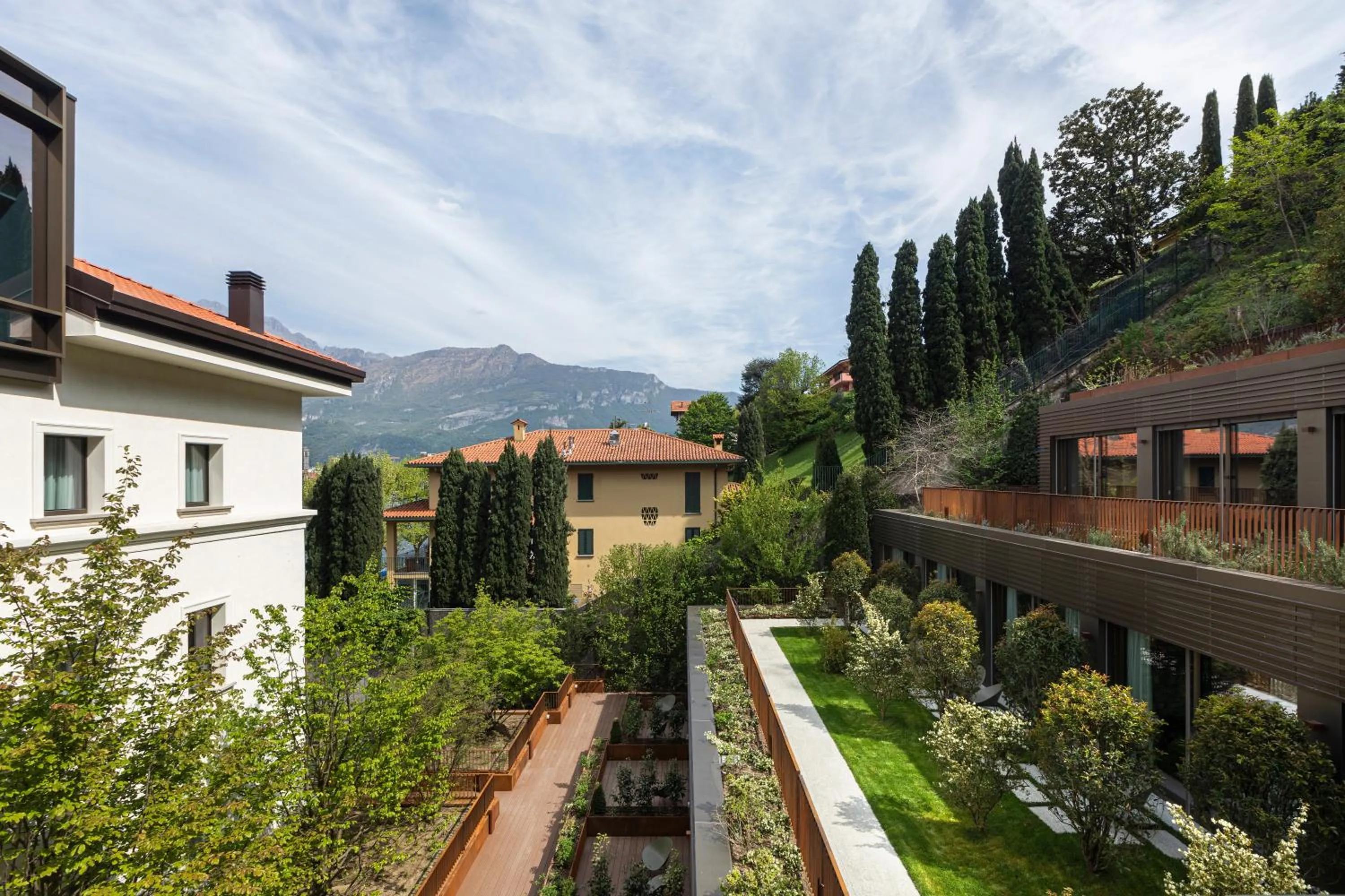 Property building in Hotel Promessi Sposi