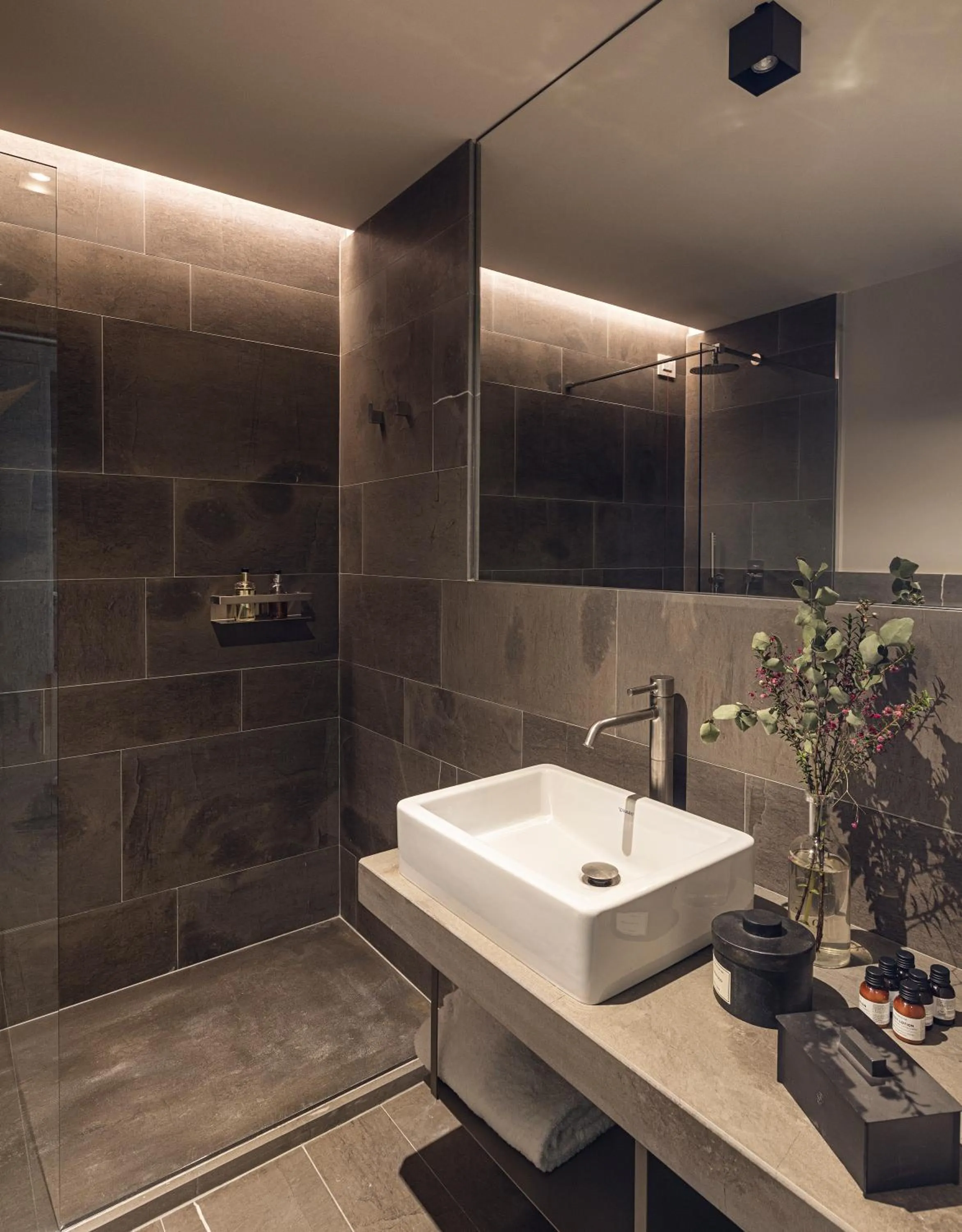 Shower in Hotel Promessi Sposi