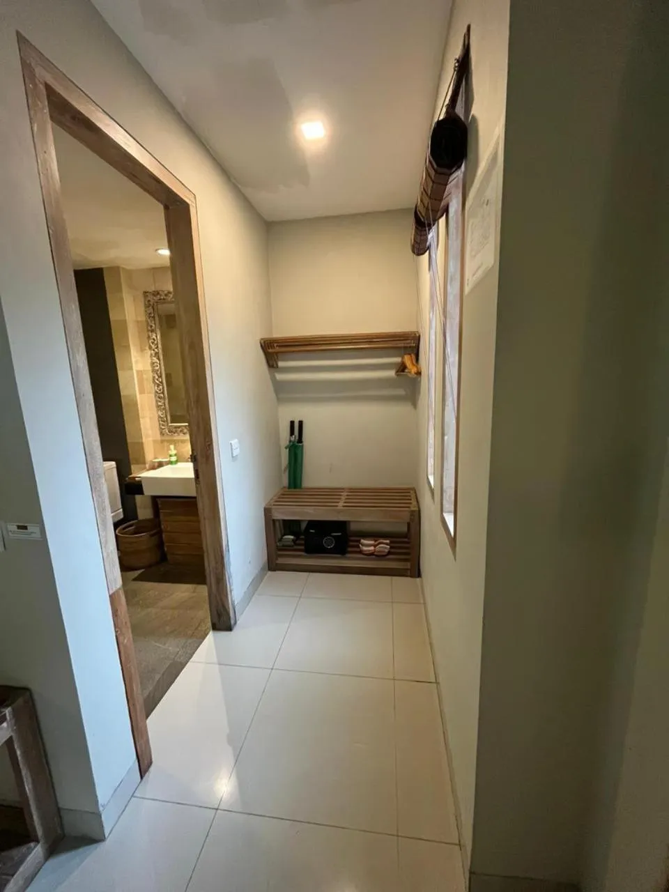 TV and multimedia in Tetirah Boutique Hotel