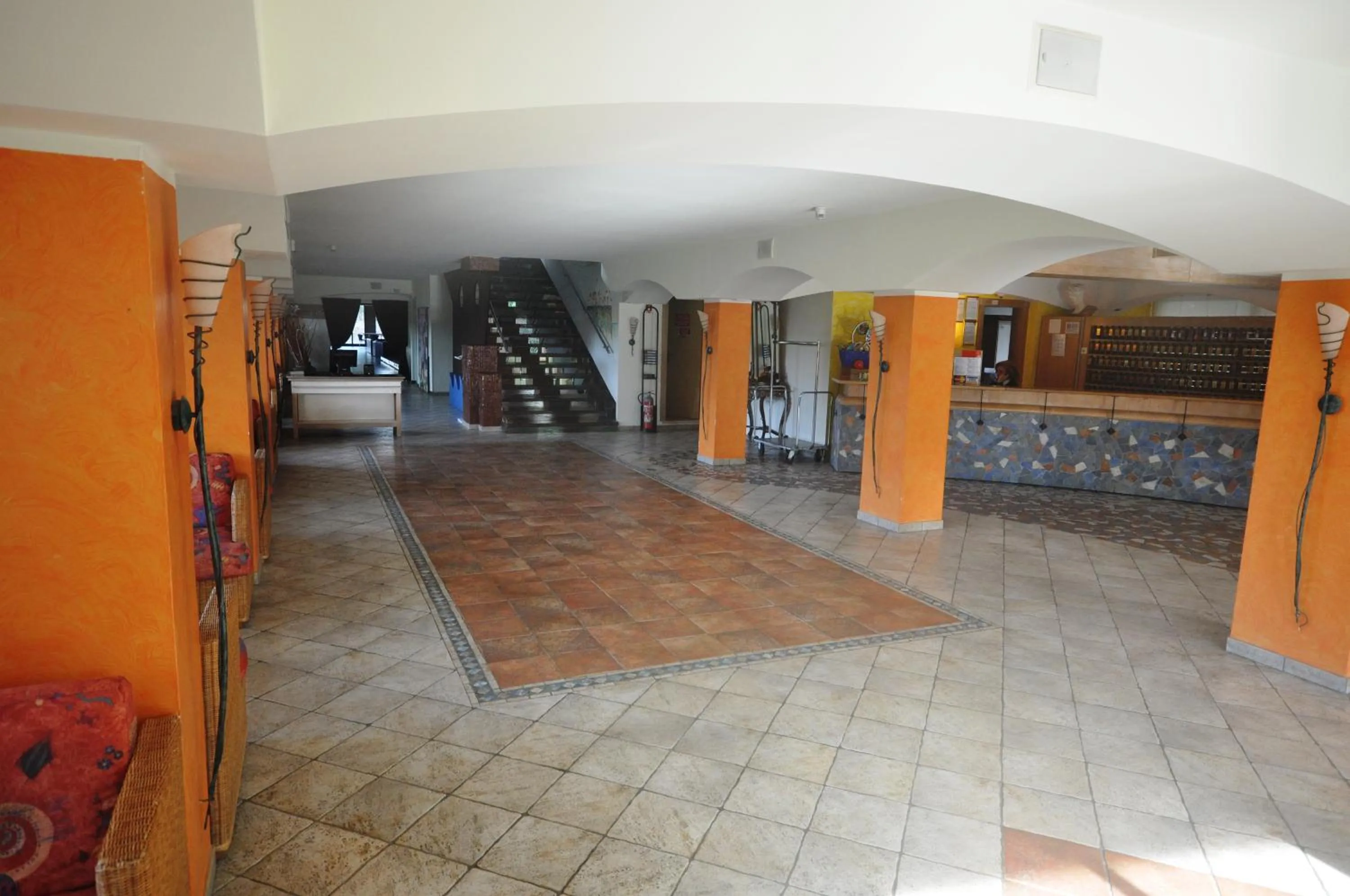 Communal lounge/ TV room in Grand Hotel Azzurra Club