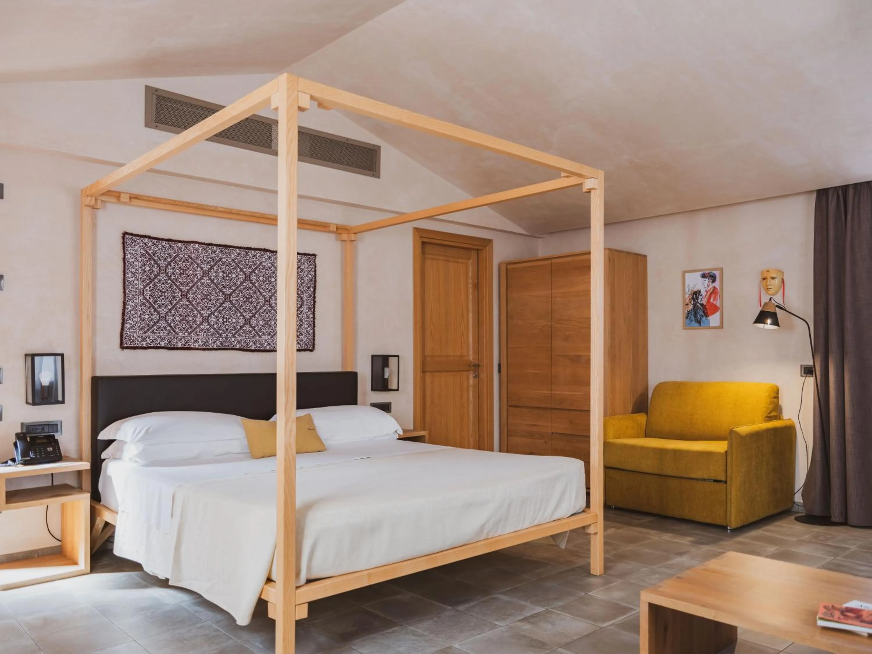 Bed in Tramas Hotel & Spa