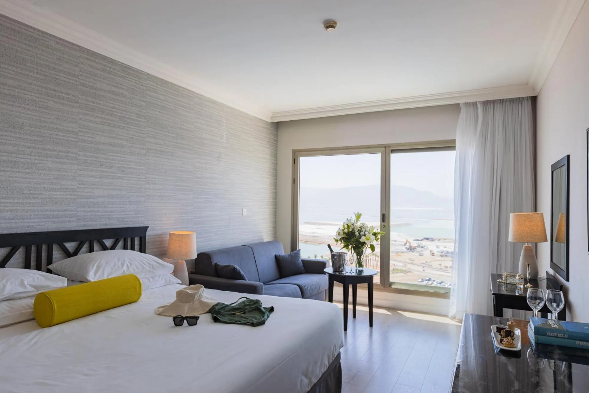 Sea view, Bed in Enjoy Dead Sea Hotel