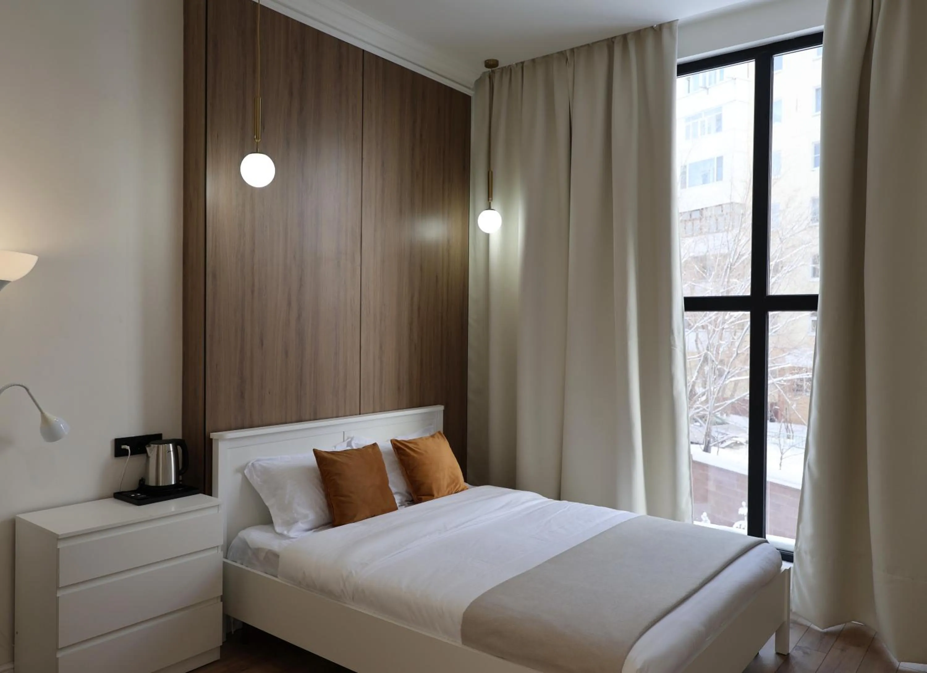 Bed in HANNAH INN - ex HELLO INN