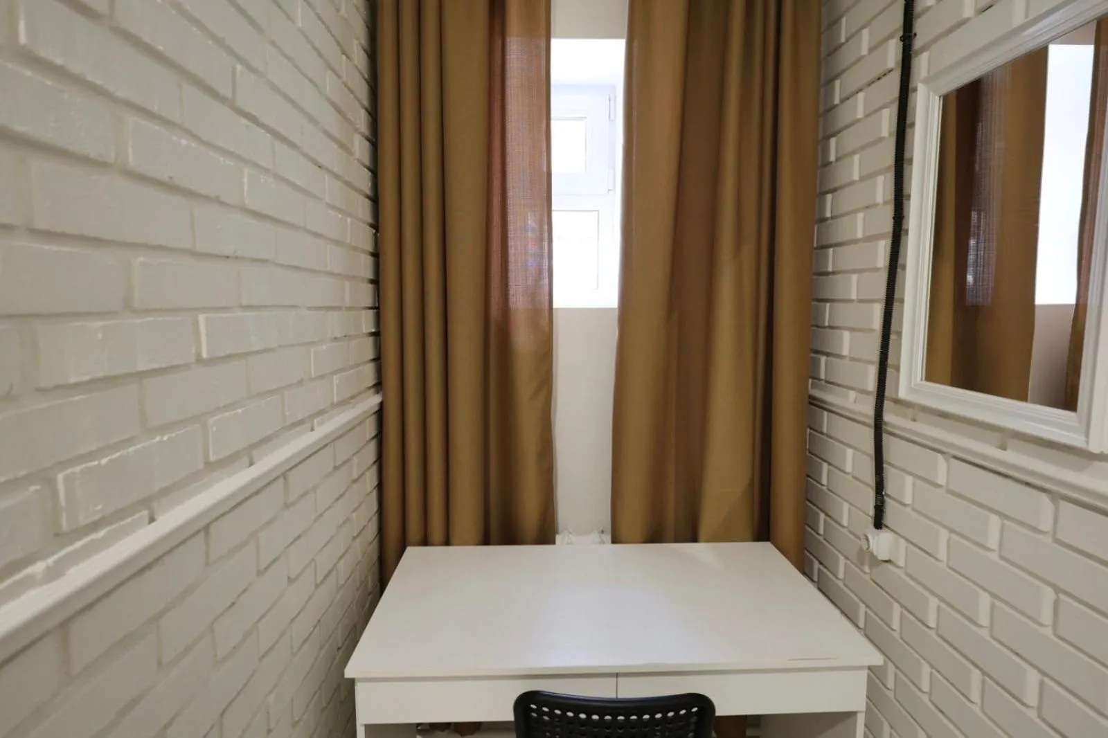 Photo of the whole room in HANNAH INN - ex HELLO INN