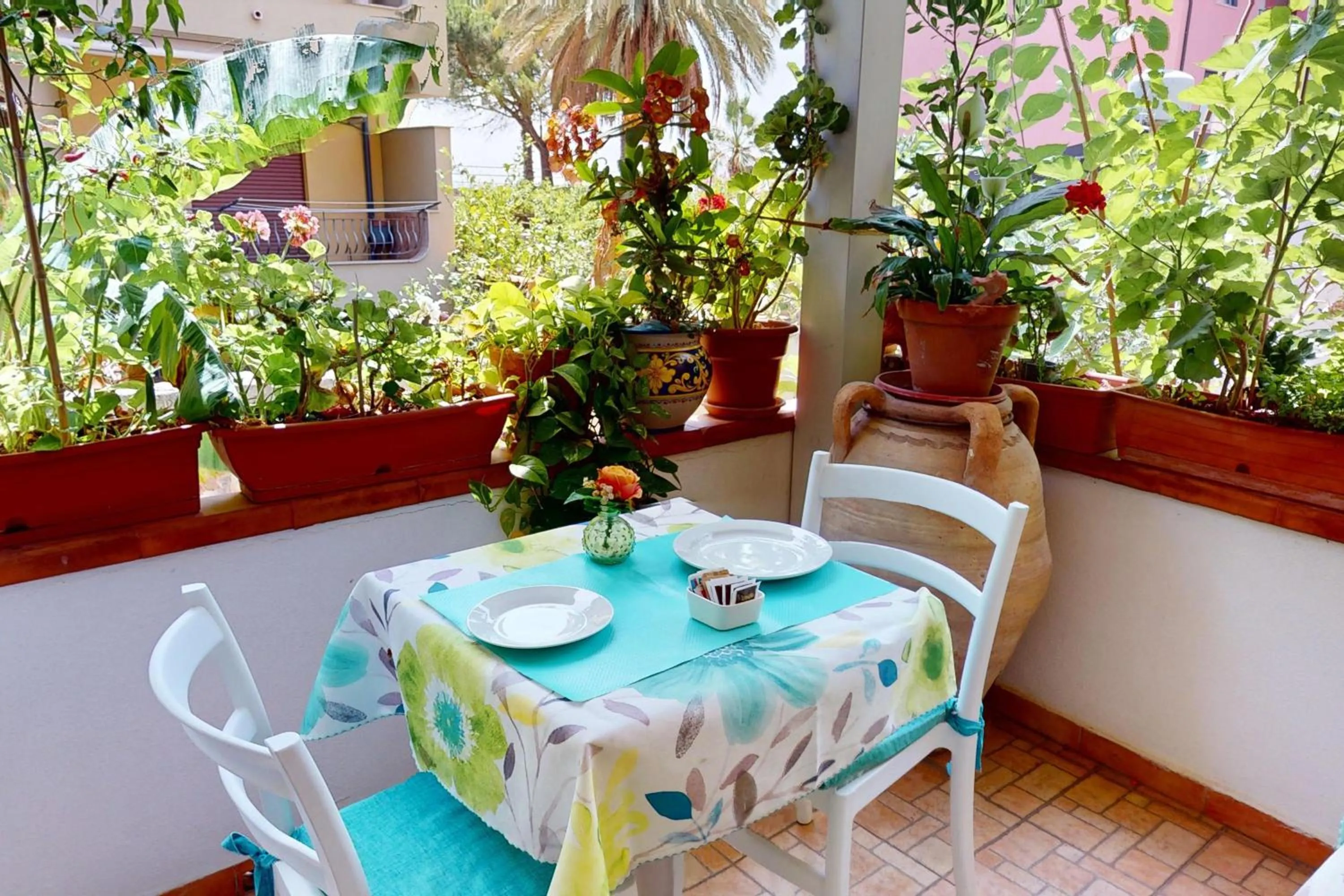 Buffet breakfast in Hotel Donna Rosa