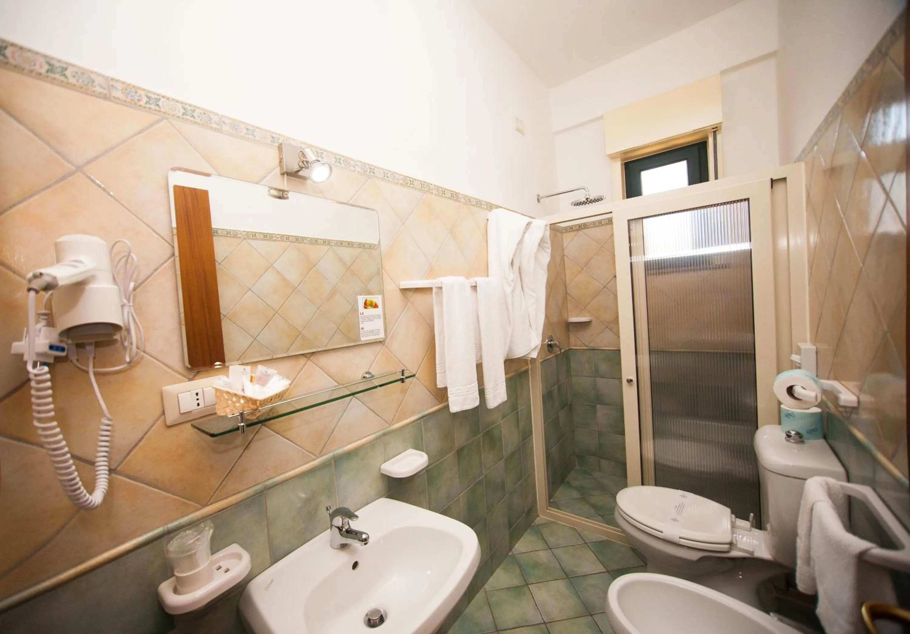 Bathroom in Hotel Donna Rosa