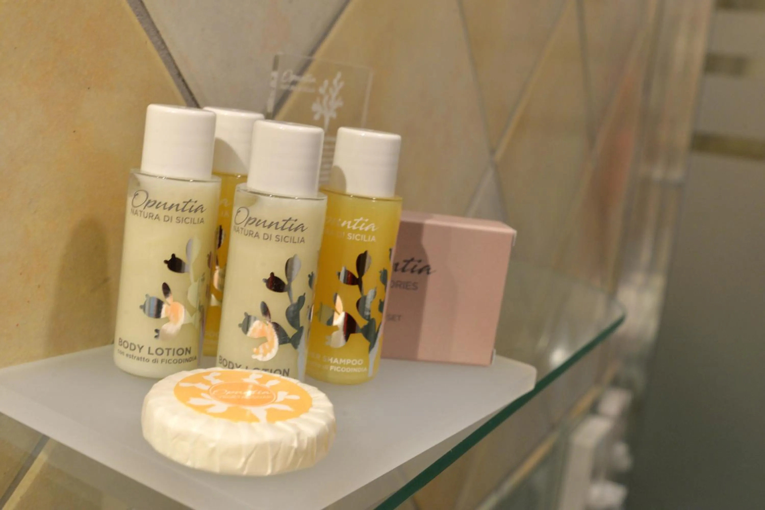 Bathroom in Hotel Donna Rosa