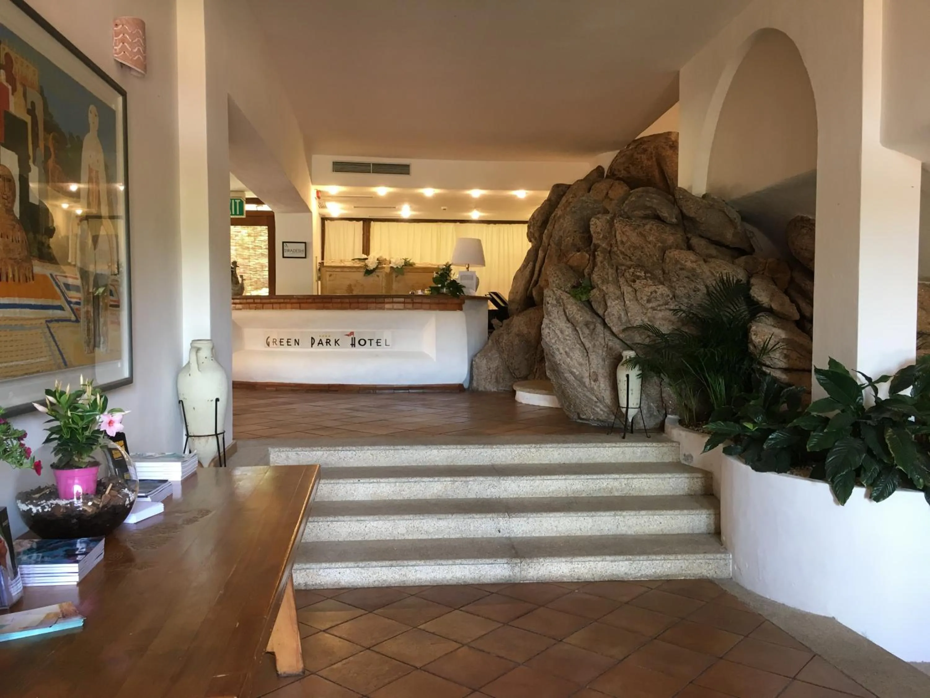 Lobby or reception in Green Park Hotel