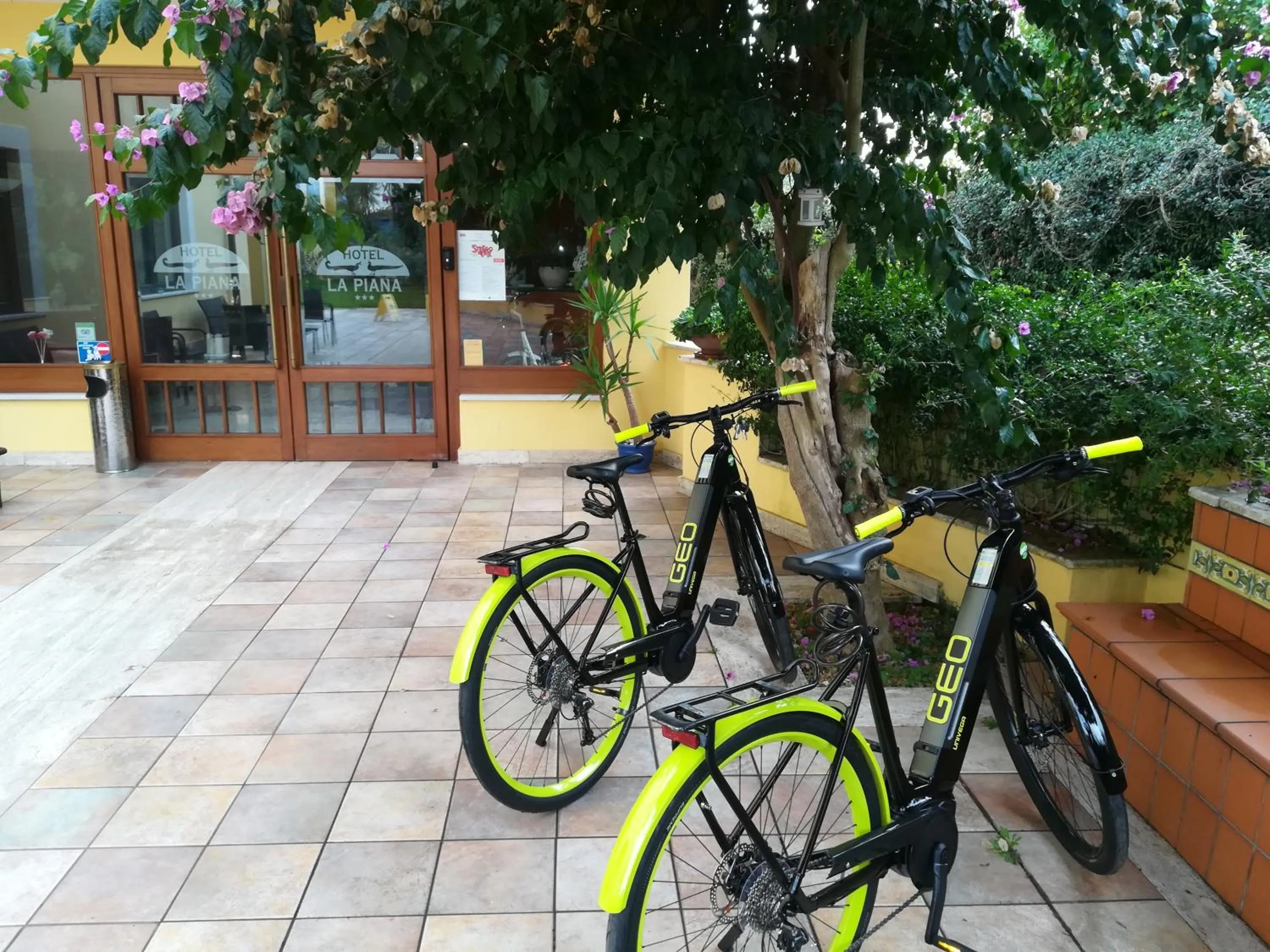 Cycling in Hotel Ristorante La Piana
