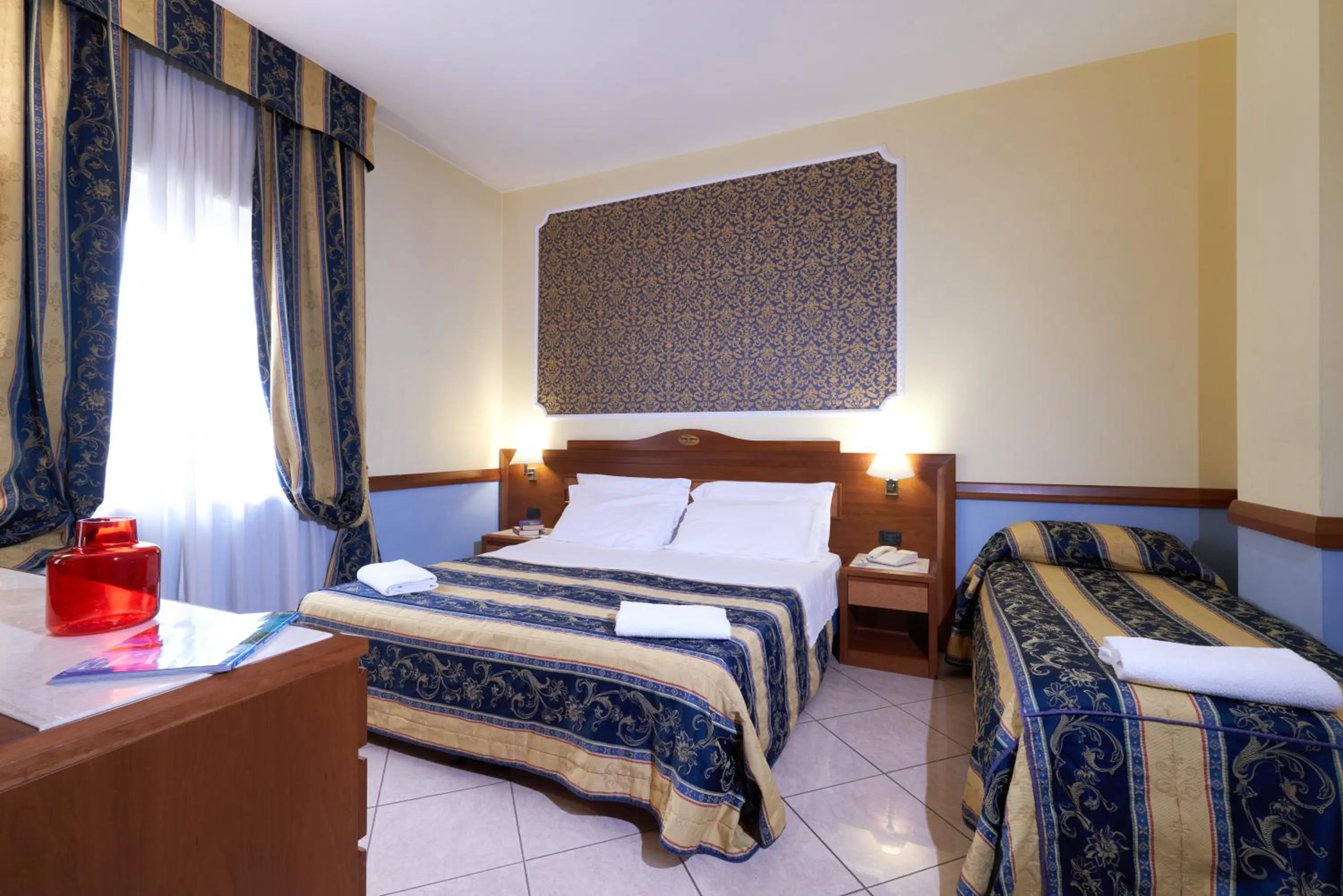 Bed in Hotel Ristorante La Piana