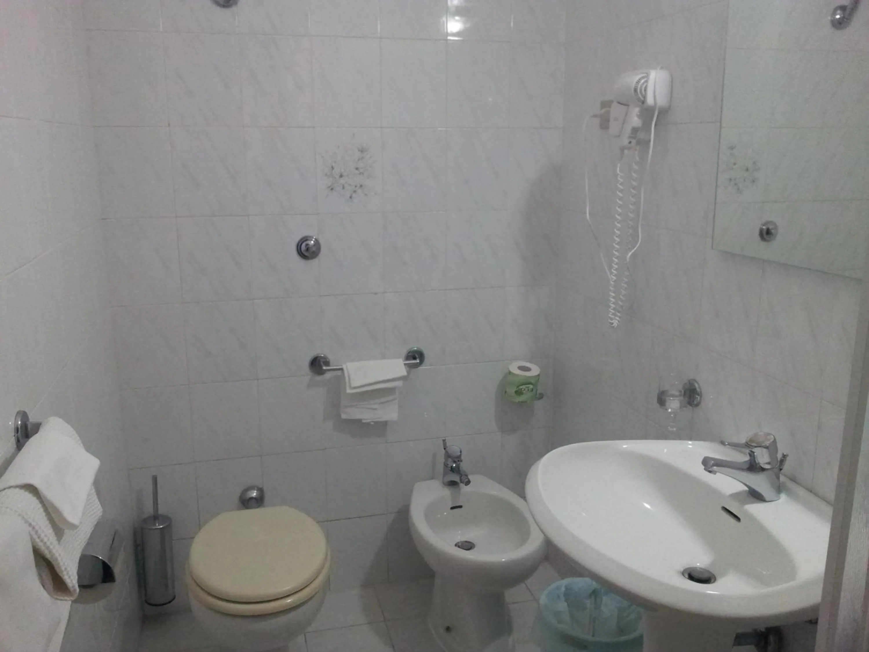 Bathroom in Hotel Eden