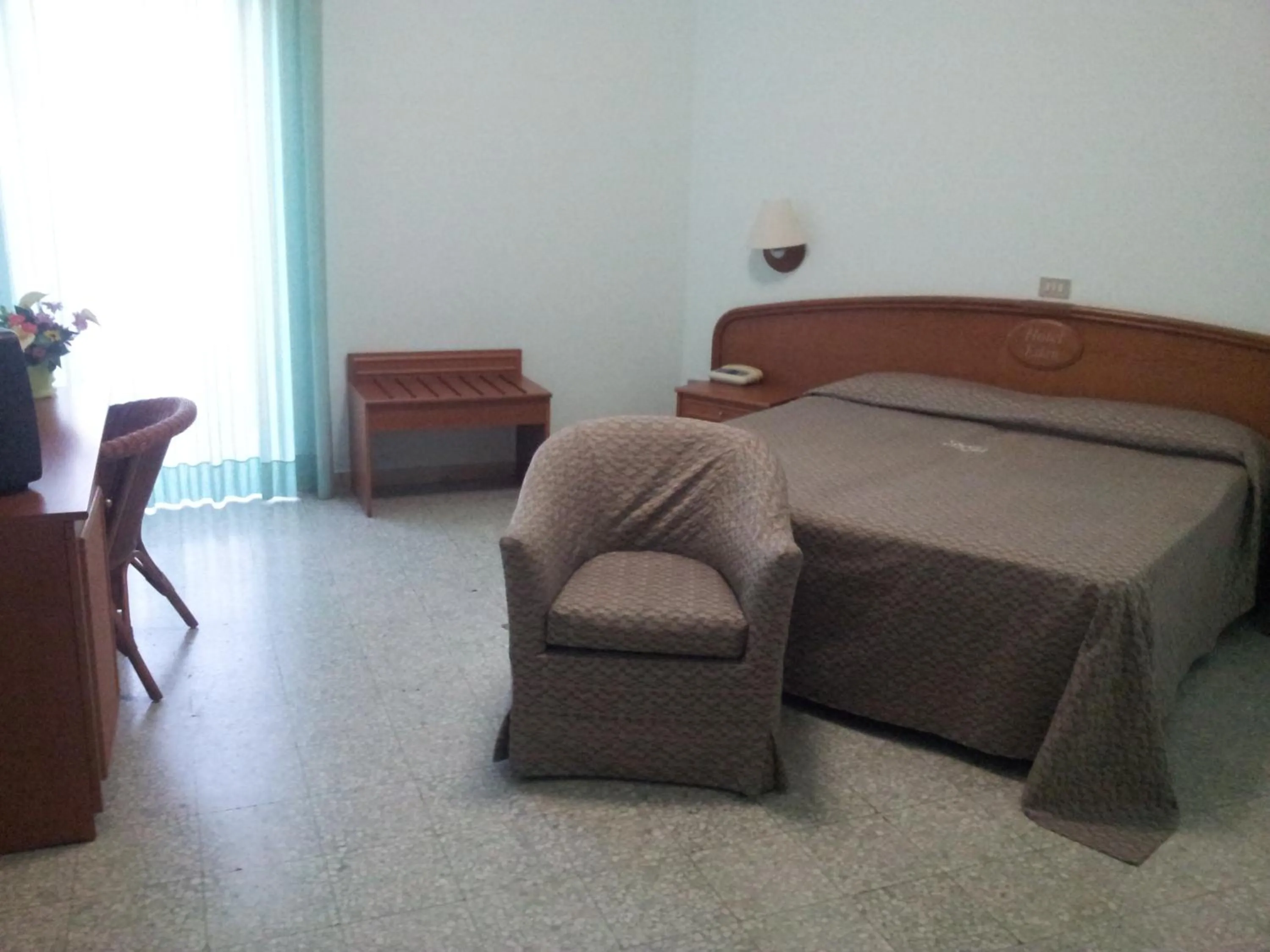 Photo of the whole room, Bed in Hotel Eden