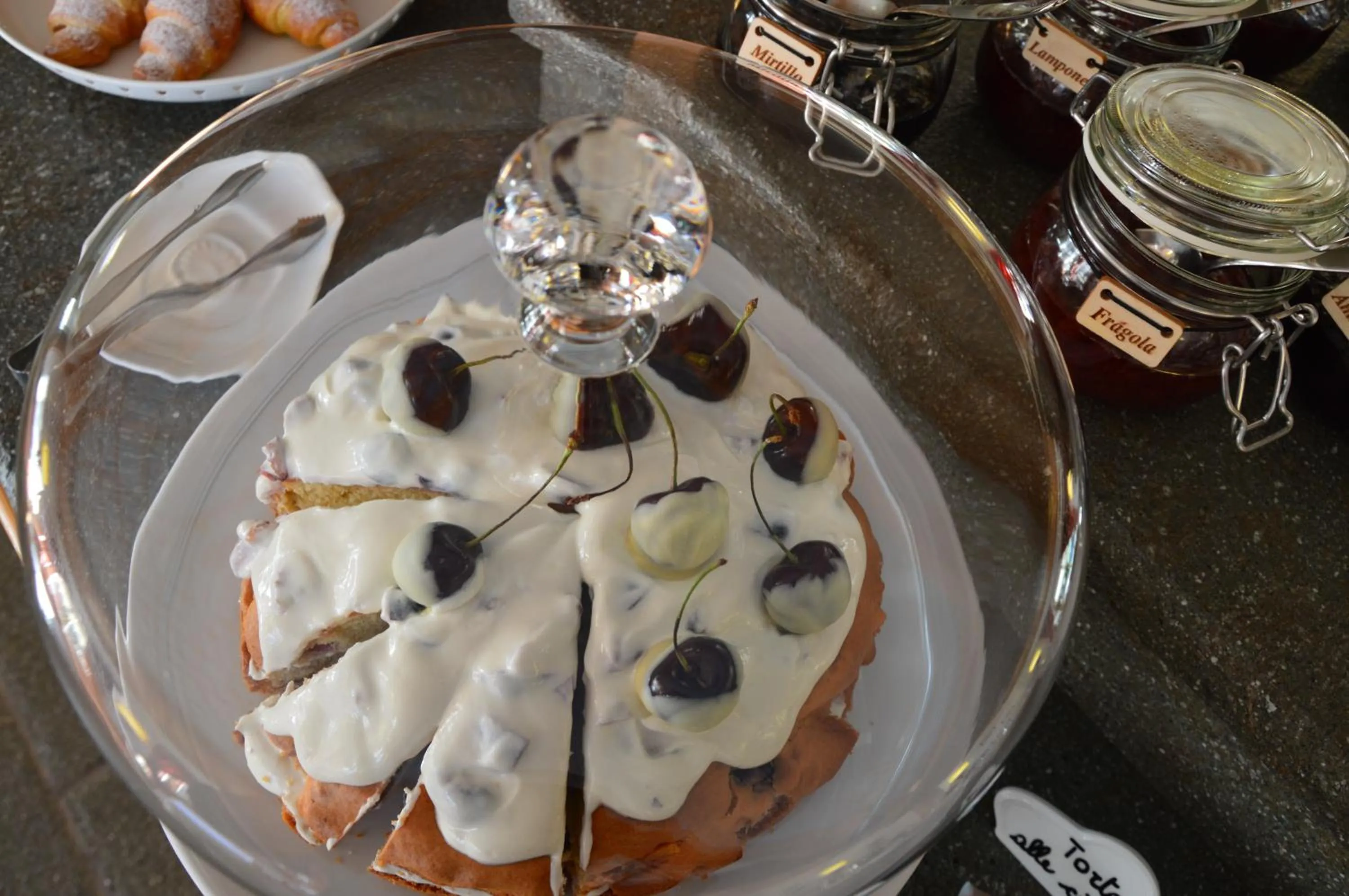 Food close-up in Hotel Garnì Carpe Diem