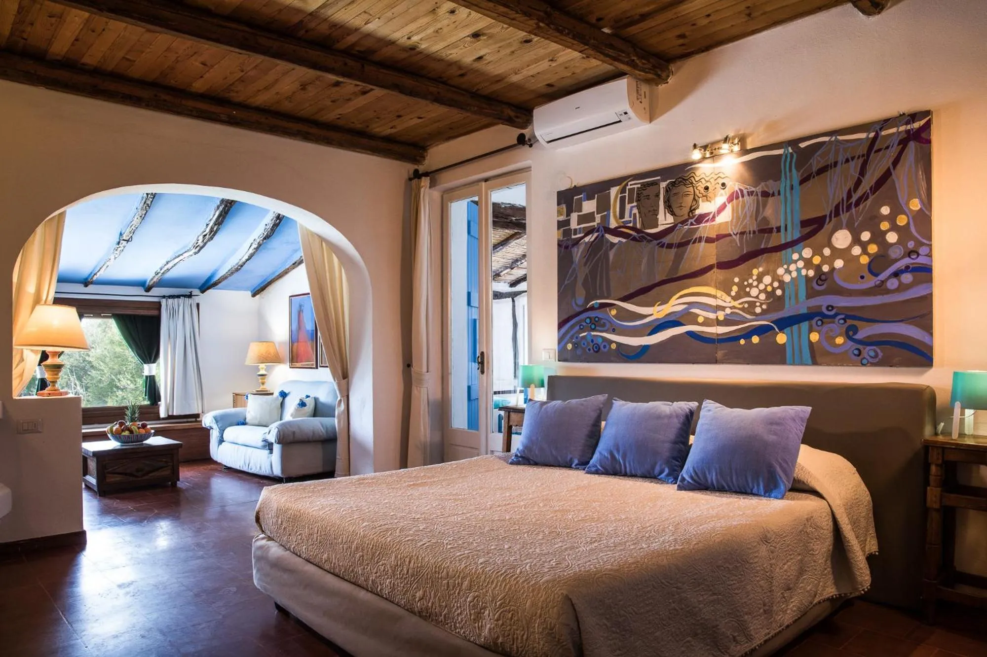 Photo of the whole room in Palmasera Charming Rooms