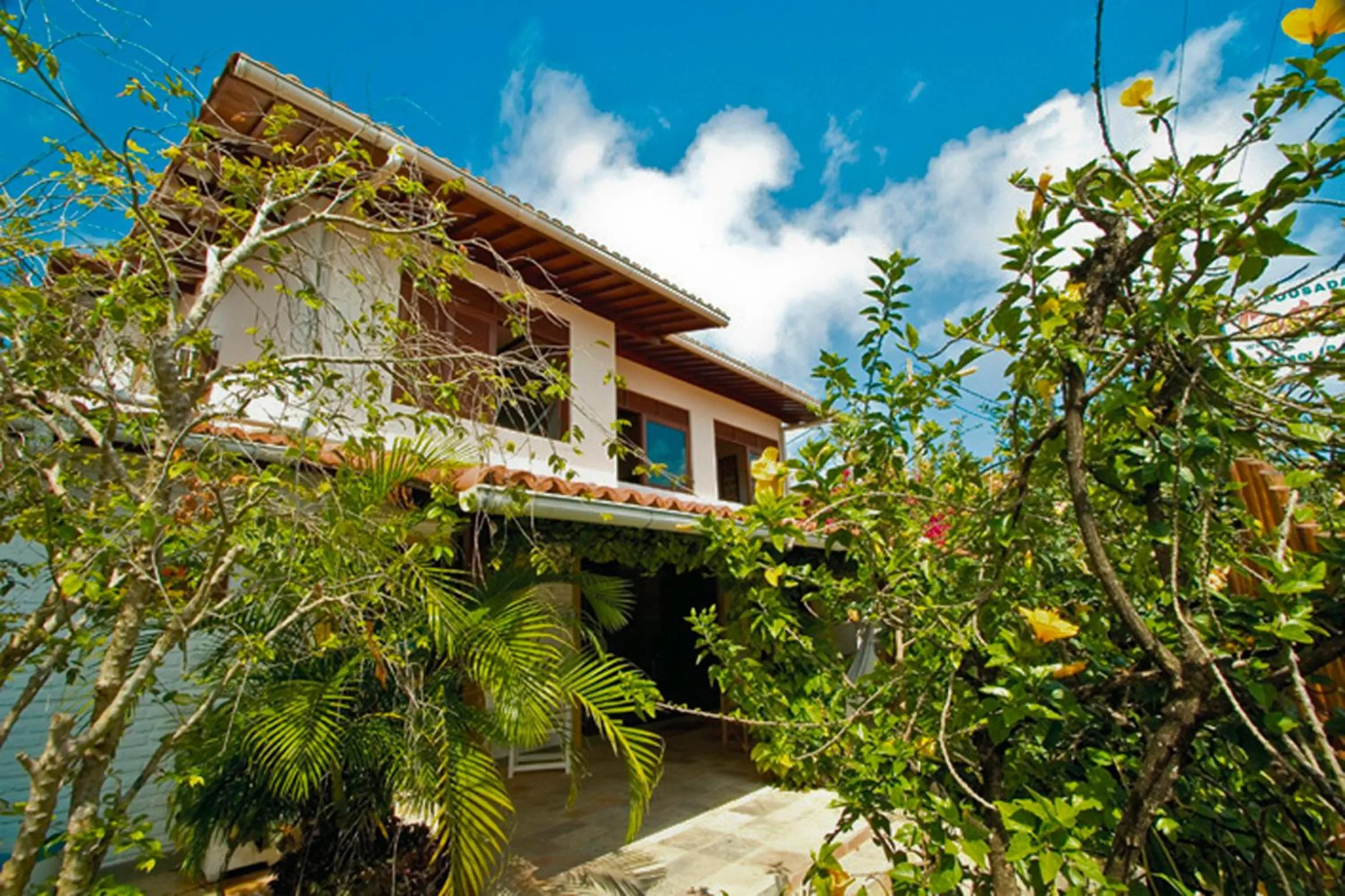 Facade/entrance in Pousada Castanheira