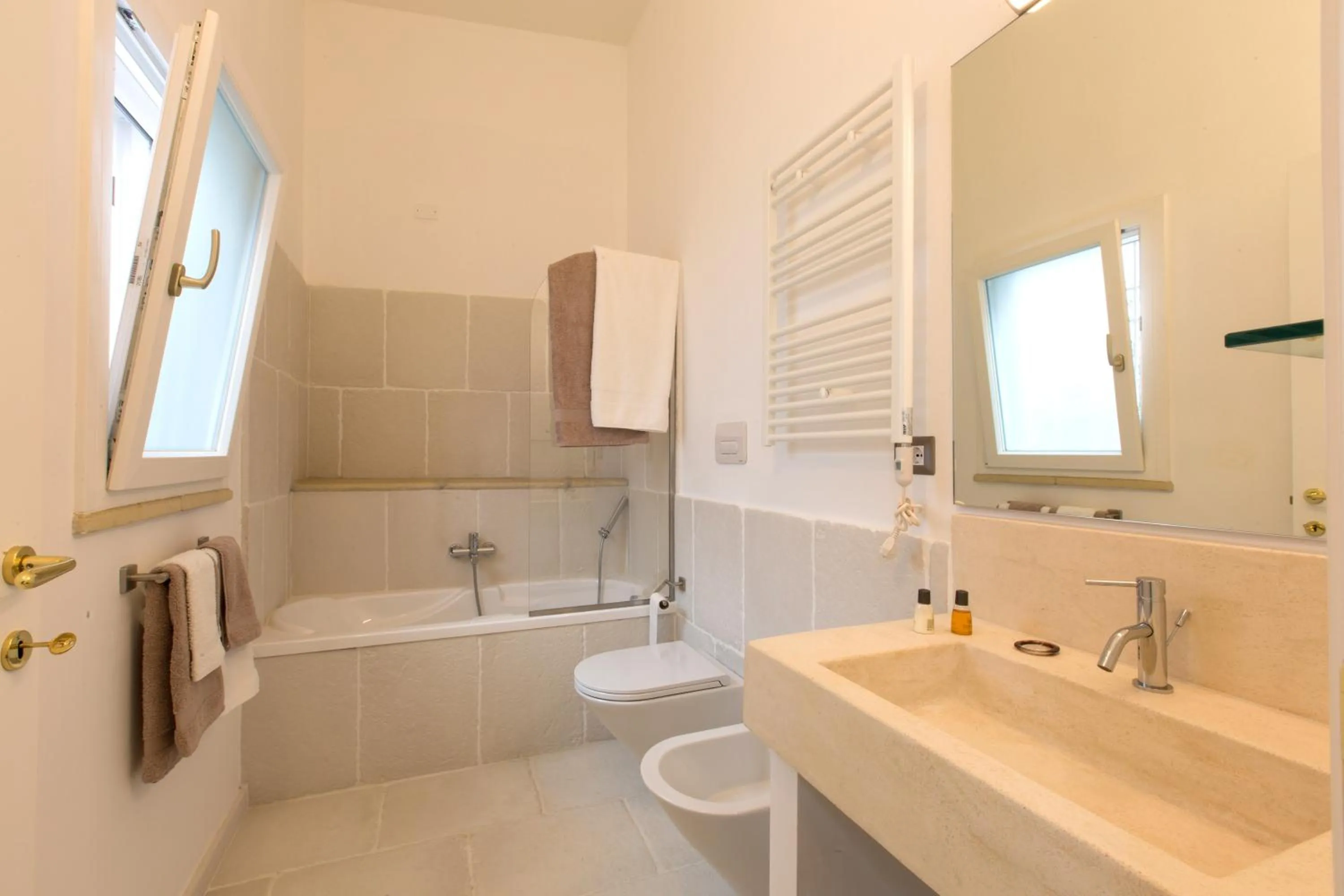 Bathroom in La Loggetta