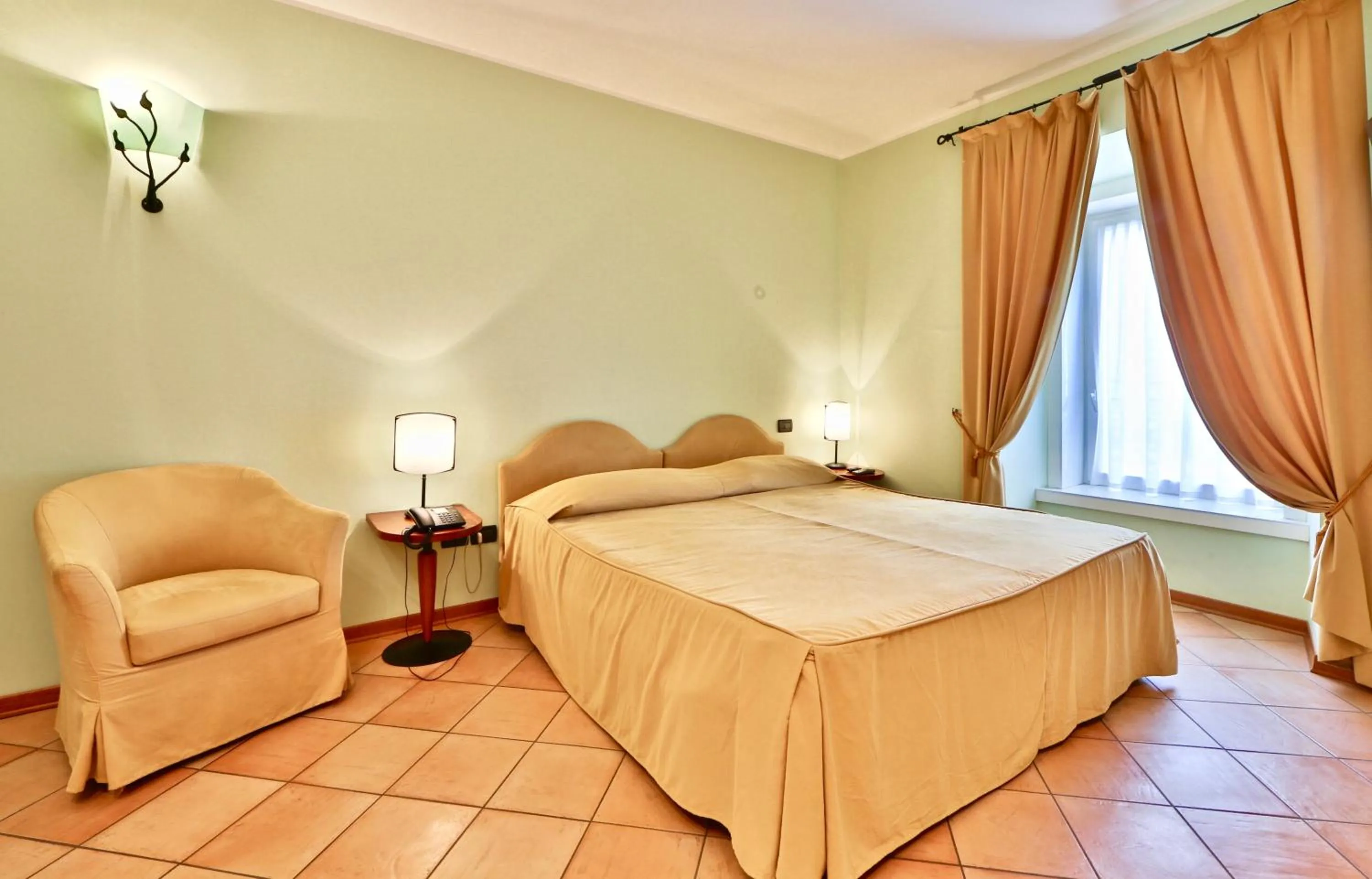 Property building, Bed in Residence San Giusto