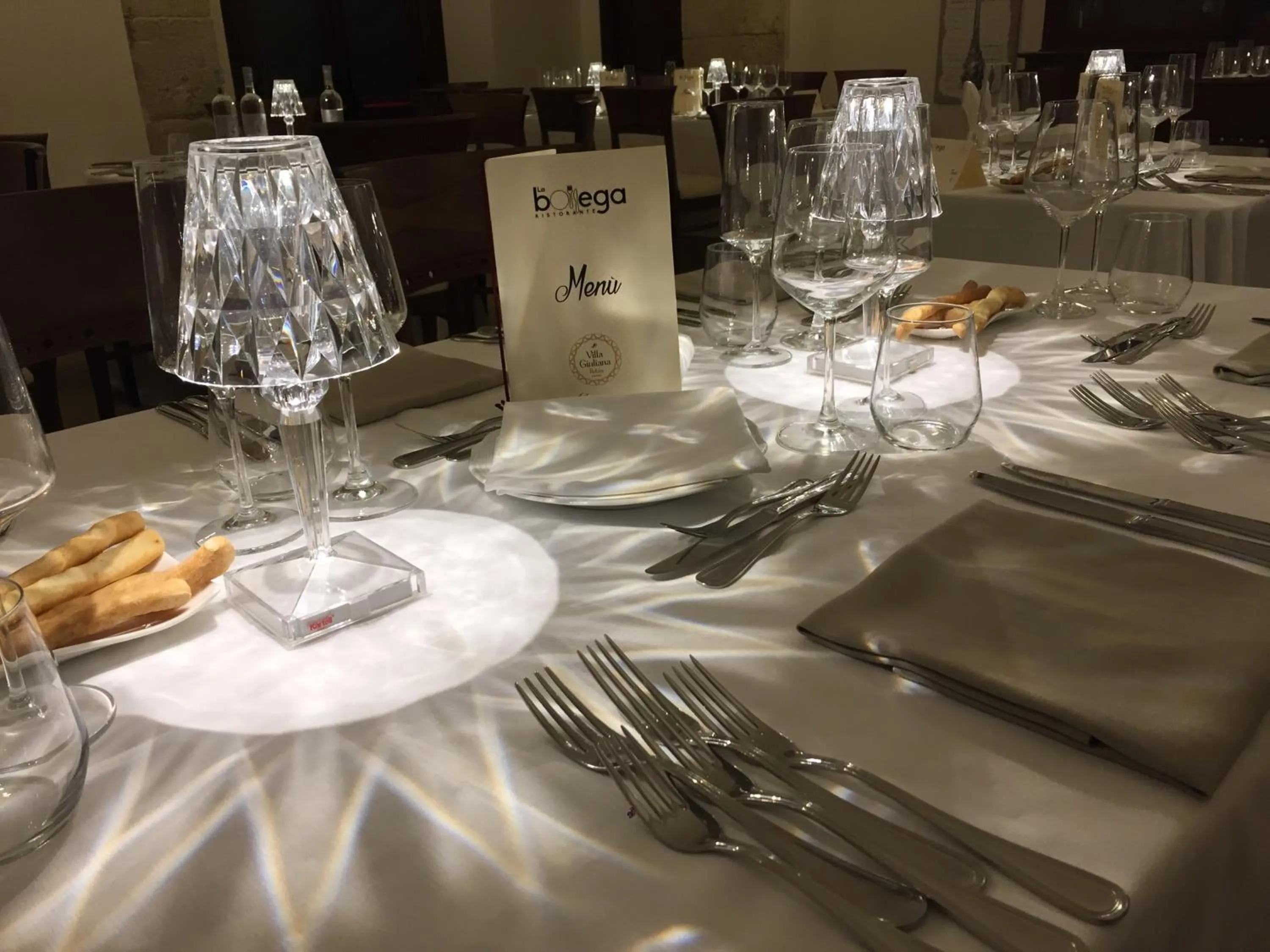 Restaurant/places to eat in Relais Villa Giuliana