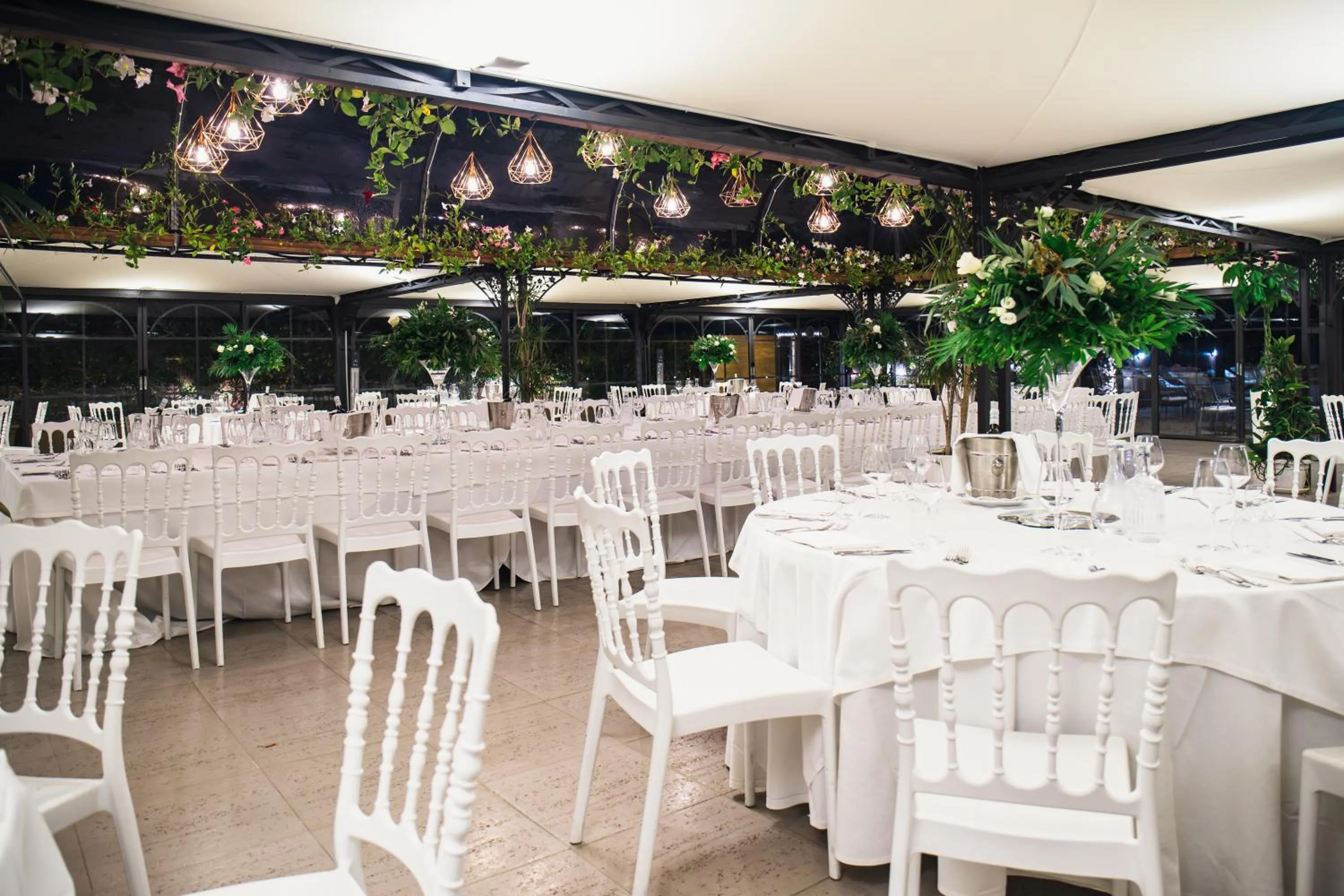 Restaurant/places to eat in Relais Villa Giuliana