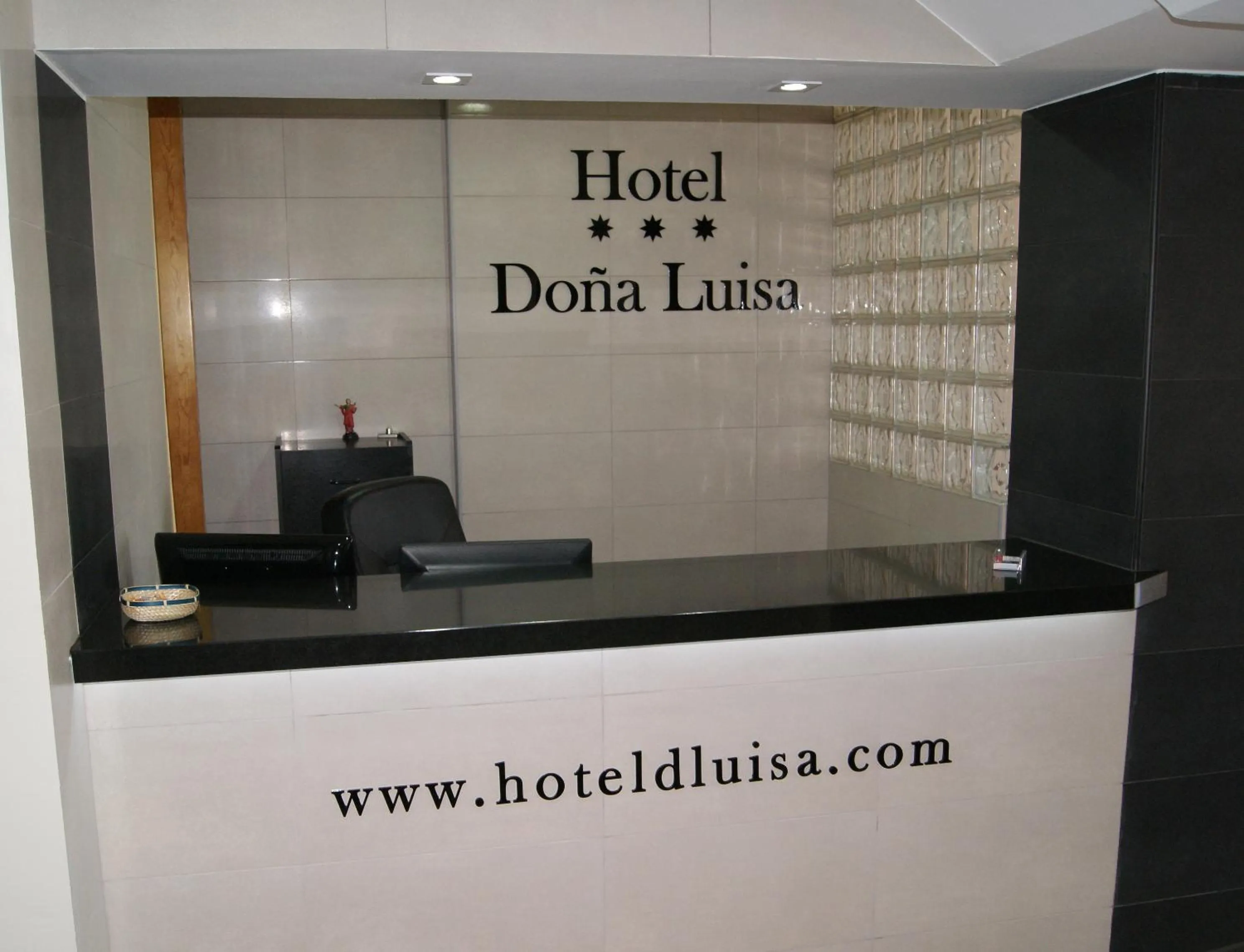 Lobby or reception in Hotel Doña Luisa