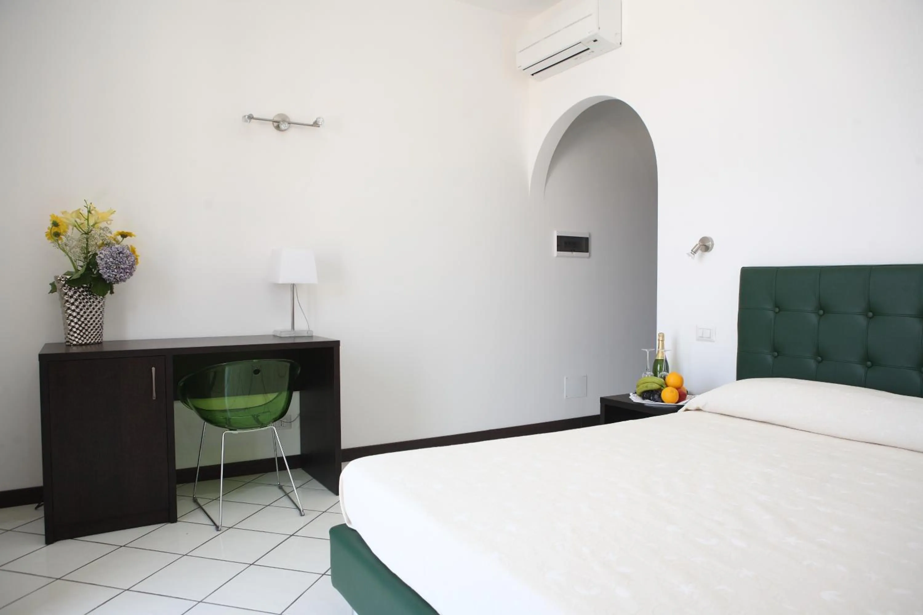 Bed in La Zagara Hotel