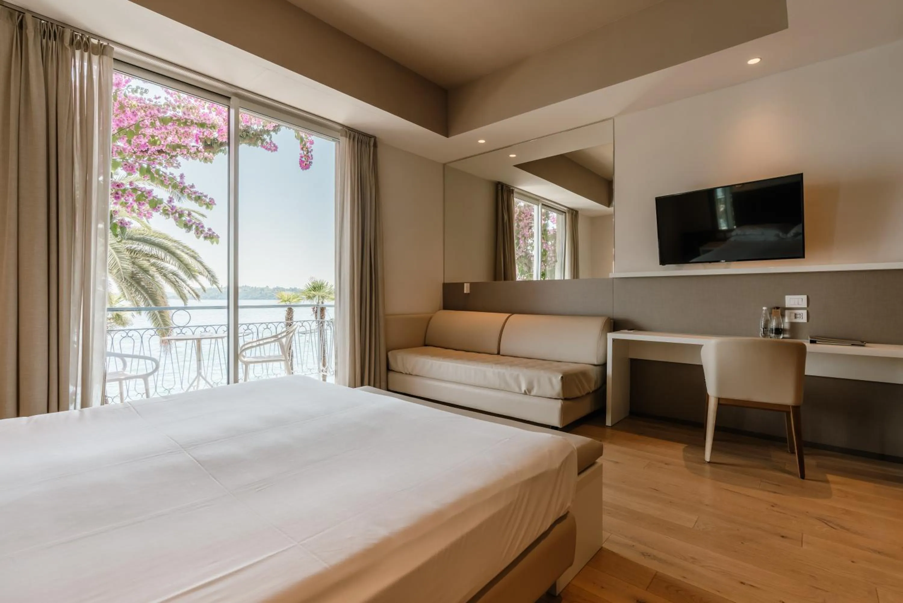 Bed in Hotel Monte Baldo e Villa Acquarone