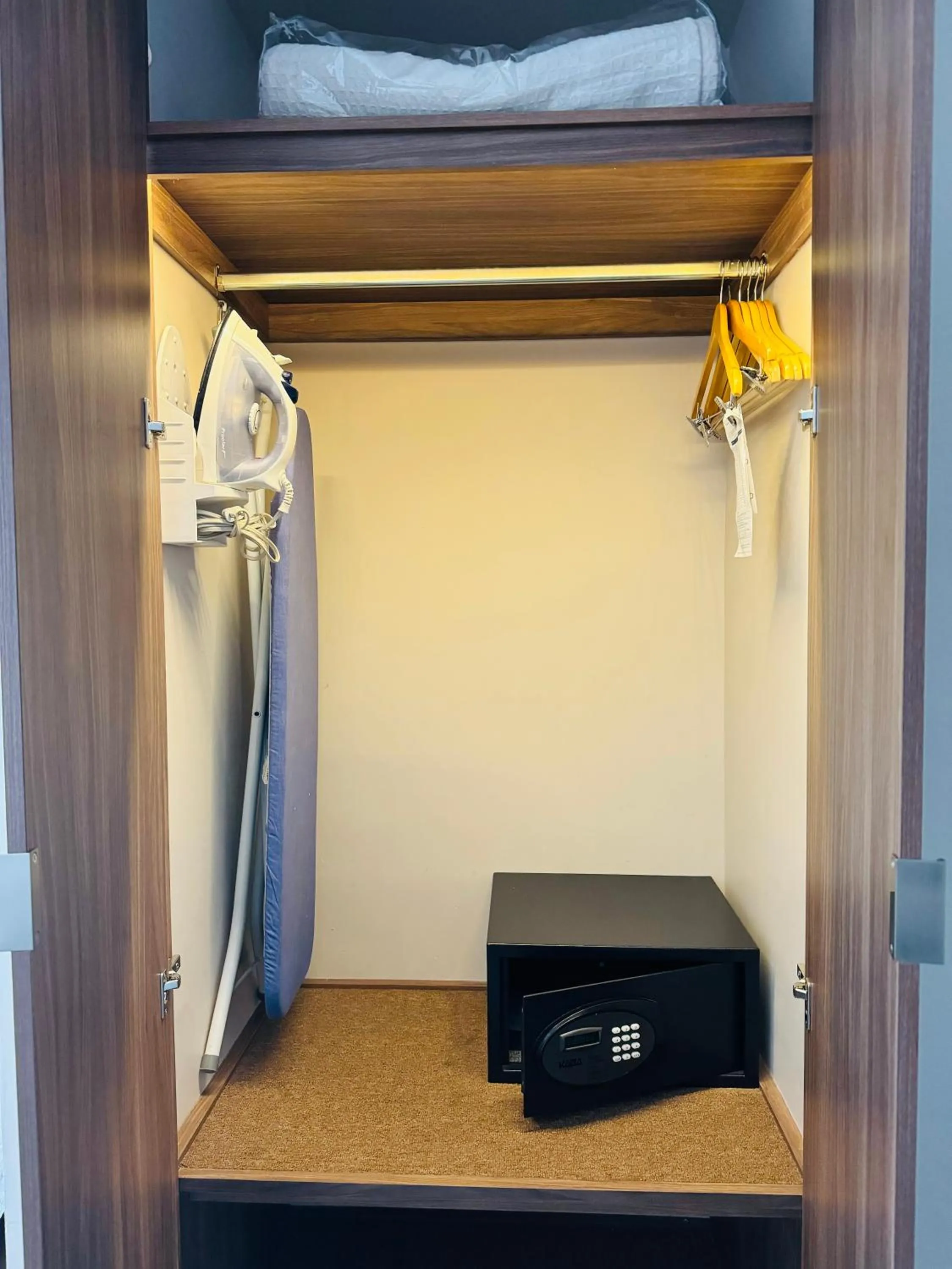 furniture in Hampton Inn by Hilton Durango