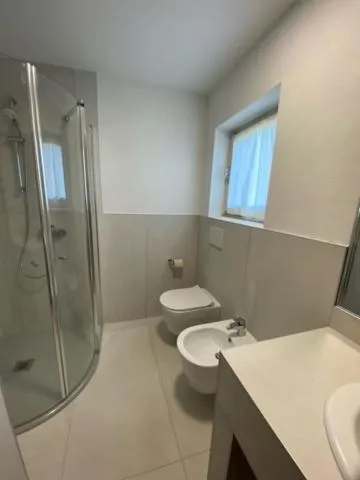 Shower in Residence Parco Del Garda